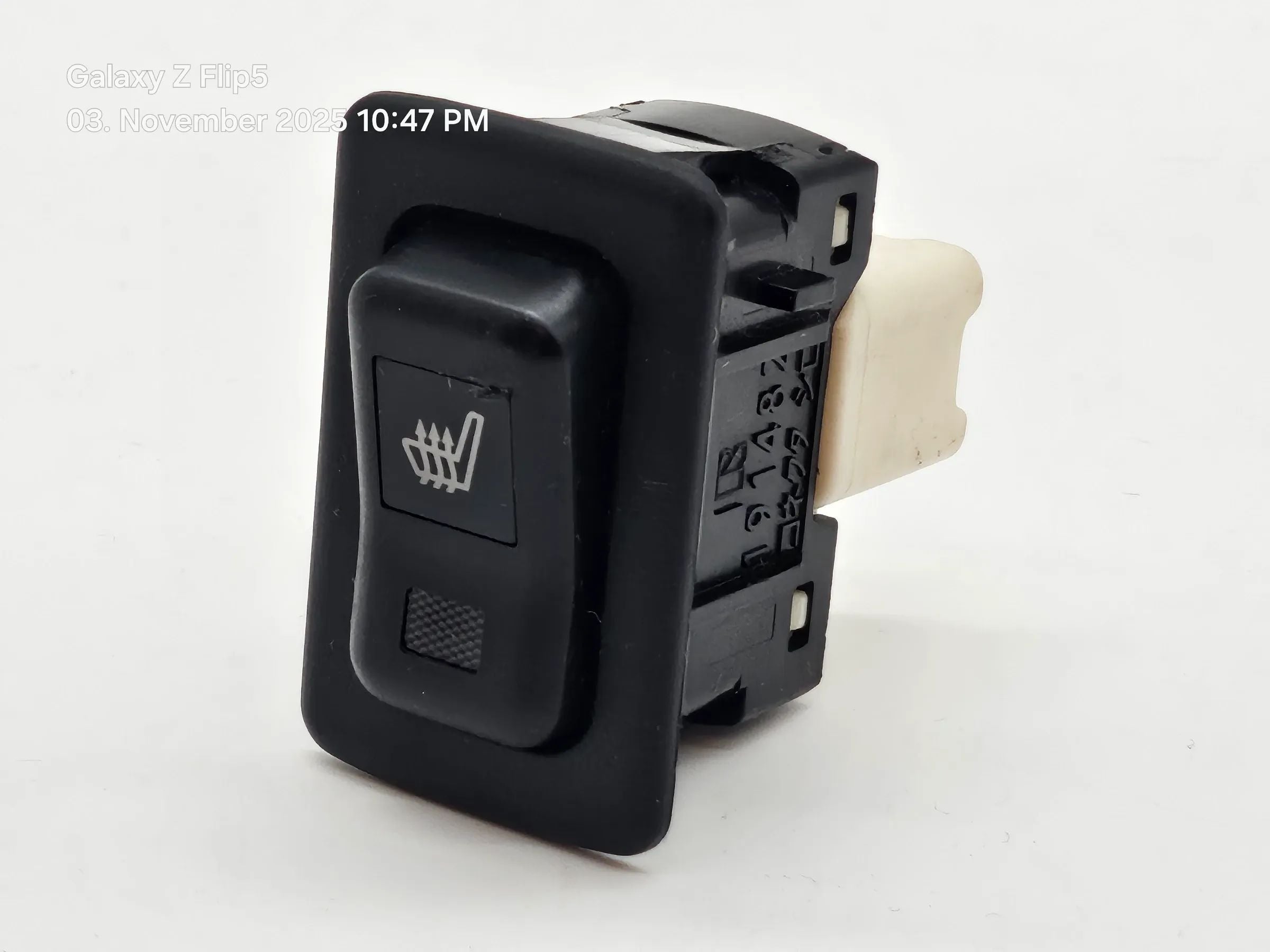 Original  MAZDA CX-7 (ER) 2.3 MZR DISI TURBO AWD Schalter Sitzheizung 191482