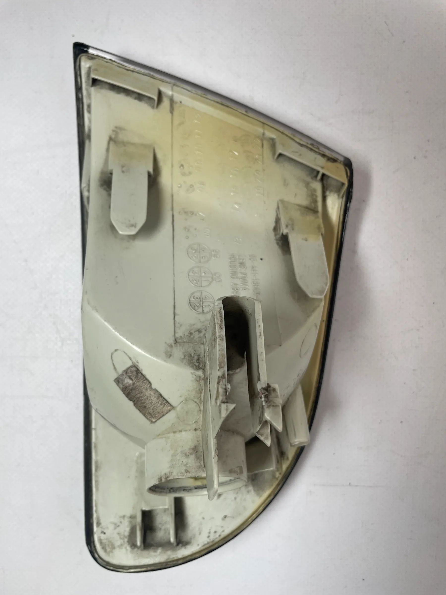 Original Audi A4 (8D2) Blinker Rechts Vorne 084411514