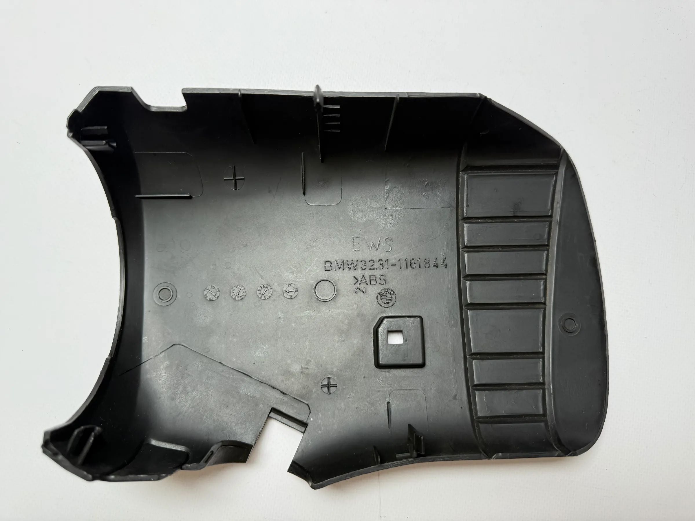 Оригинальная накладка на рулевую колонку BMW 3 серии (E36) 32.31-1161844