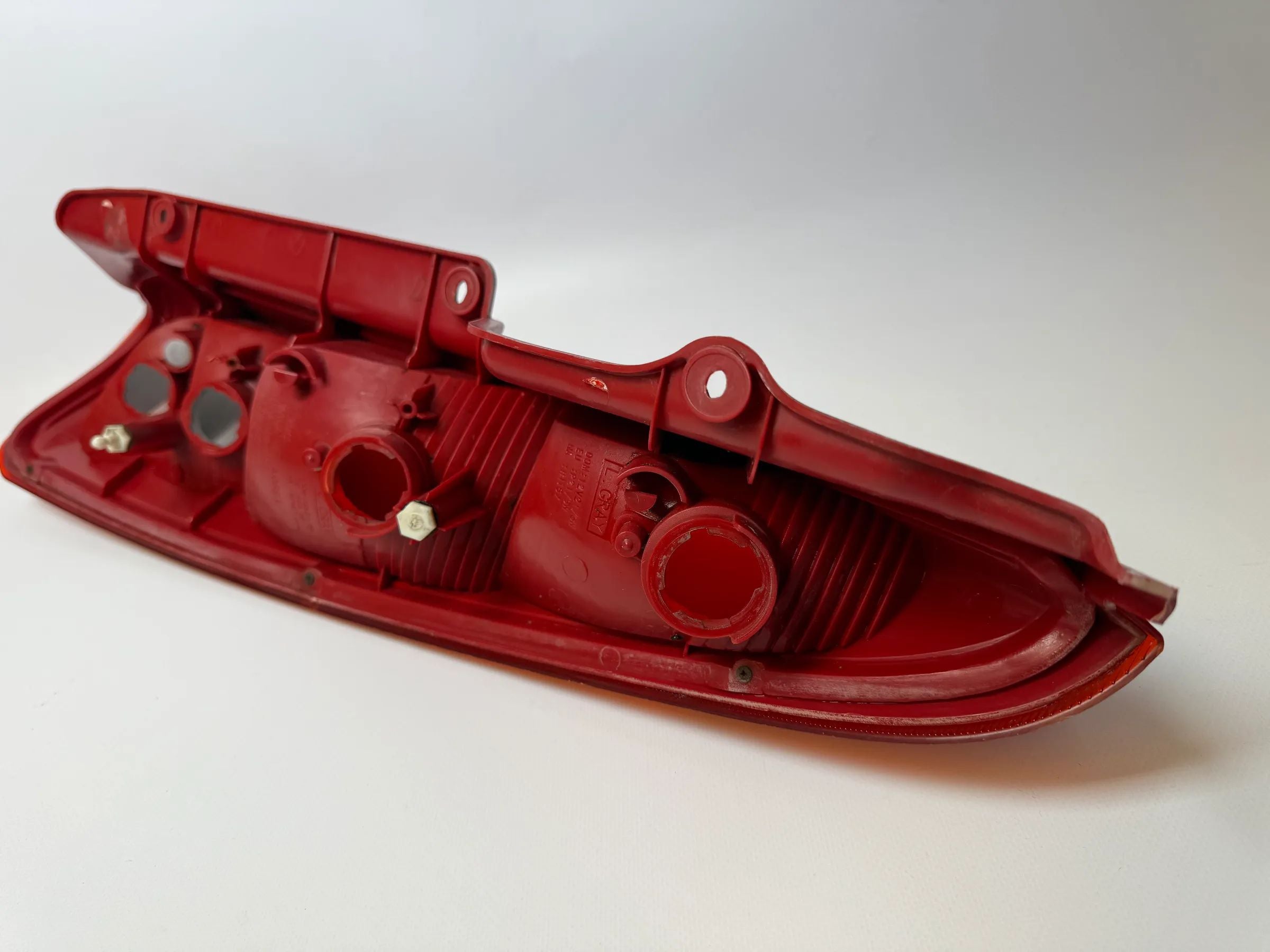 Original Daewoo / Chevrolet Rezzo (U100) rear light taillight left 96460013 