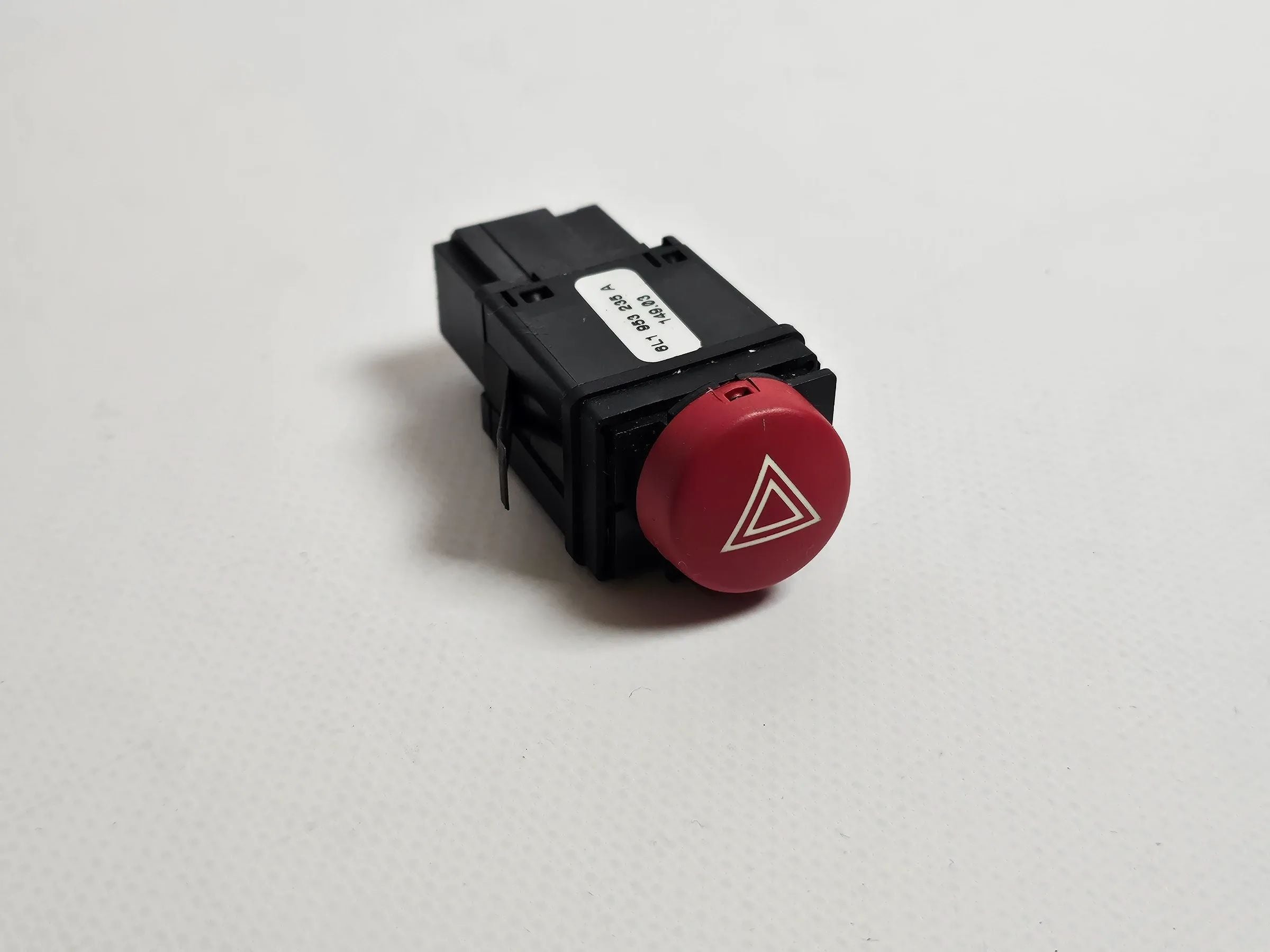 Oryginalny przełącznik świateł awaryjnych Seat Ibiza 6L 6L1953235A