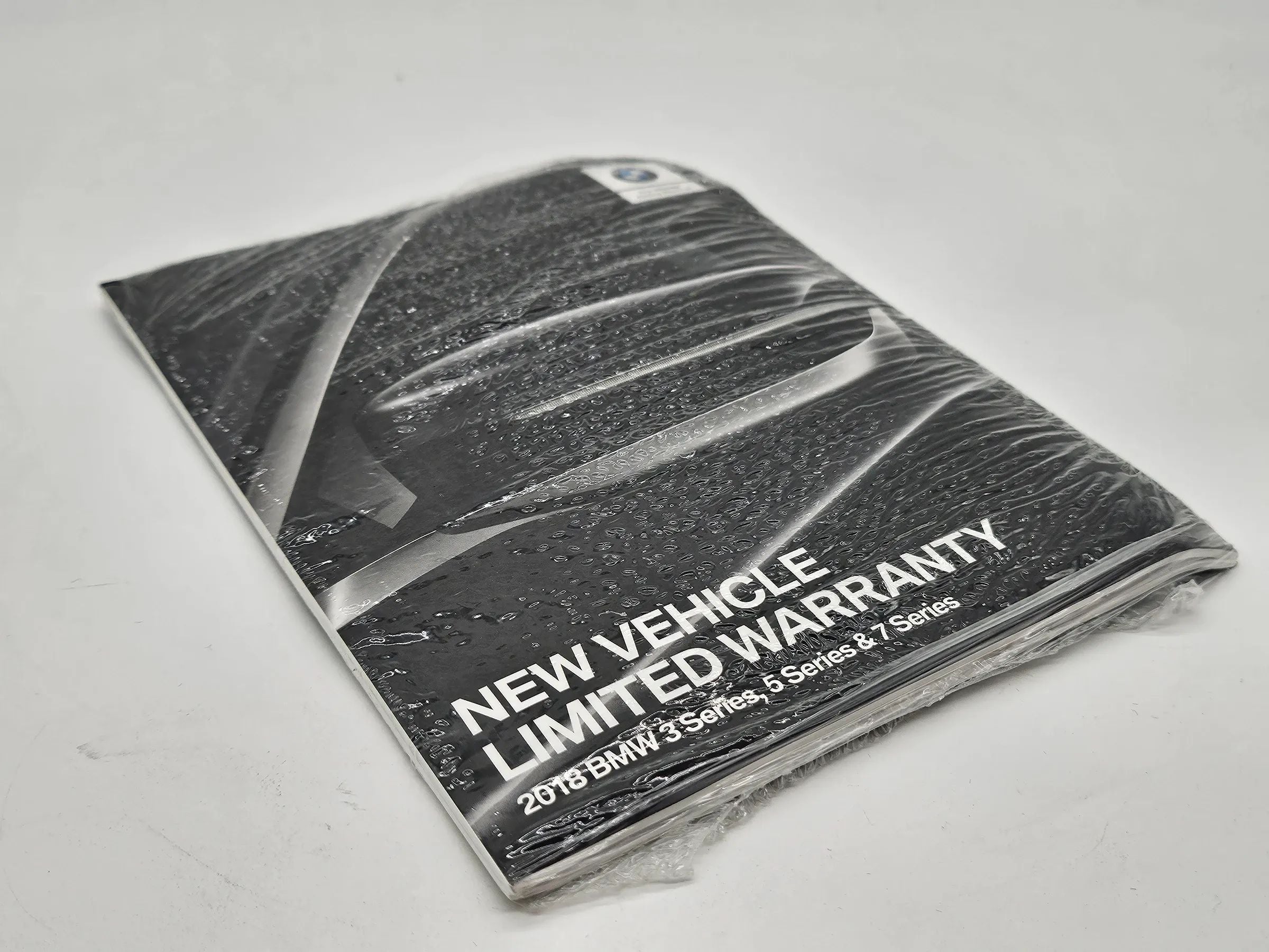 BMW 5 er F90 2018 Limited Warranty Maintenance Limousine englisch US