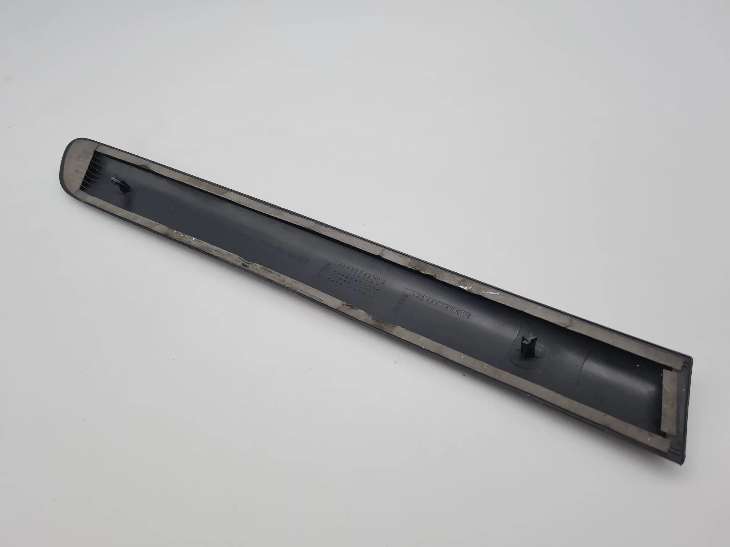 Original VW Golf V 5 (1K1/1K5) Zierleiste Abdeckung Links 1K3853535