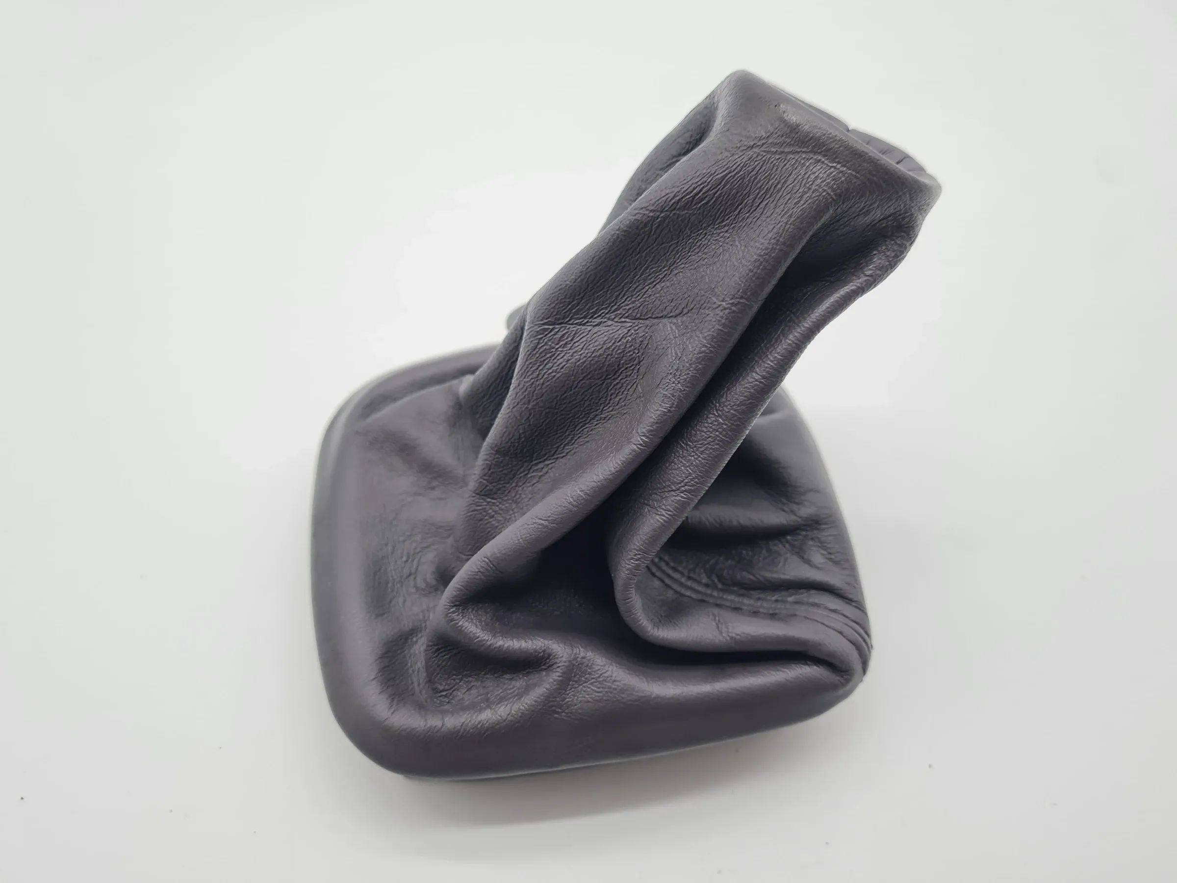 Original Mercedes-Benz A-Klasse Schaltmanschette / Schaltknauf Grau A1683640710