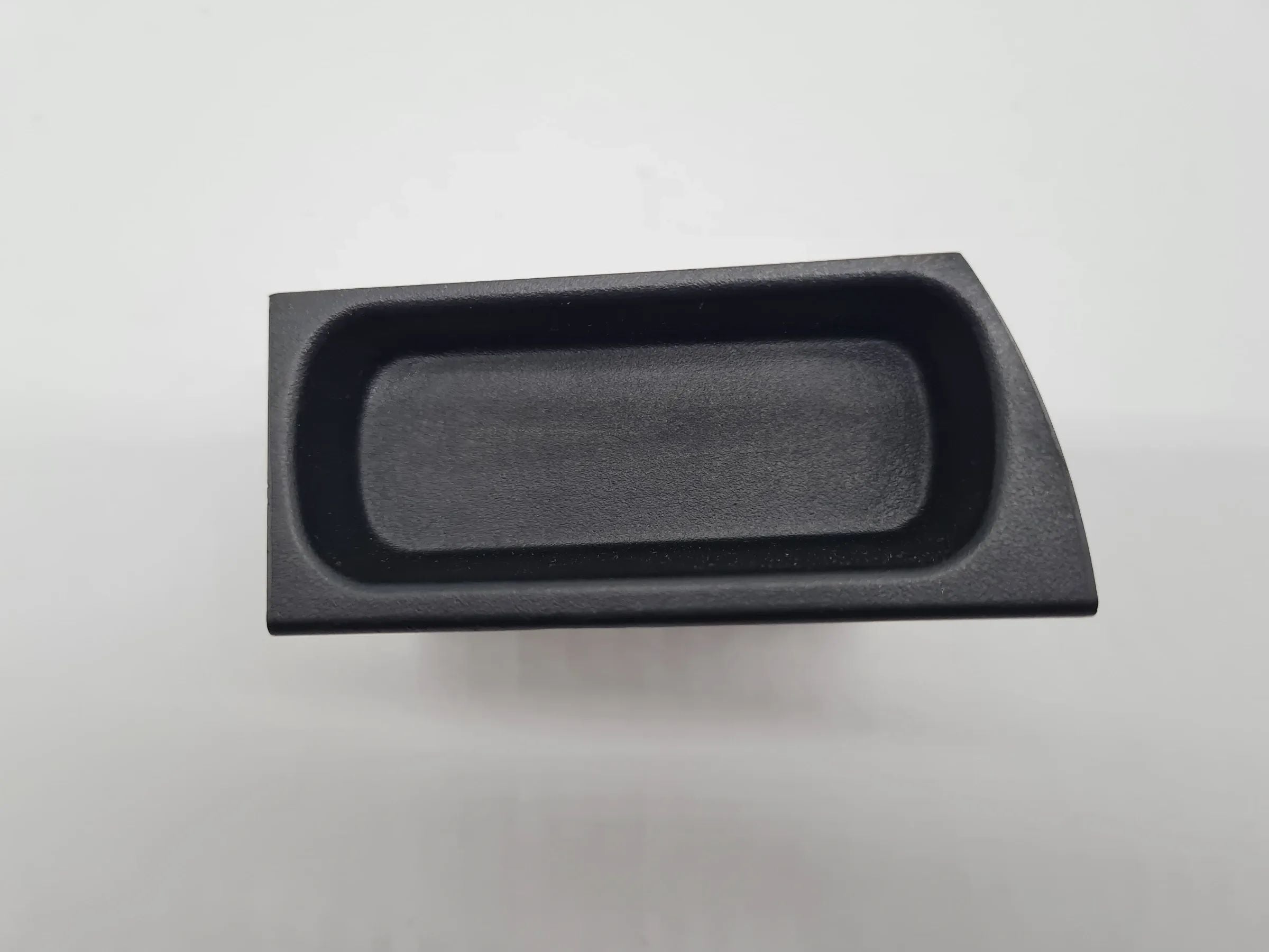 Original Mercedes-Benz C-Klasse (W203) Ablagefach Mittelkonsole A2036830019