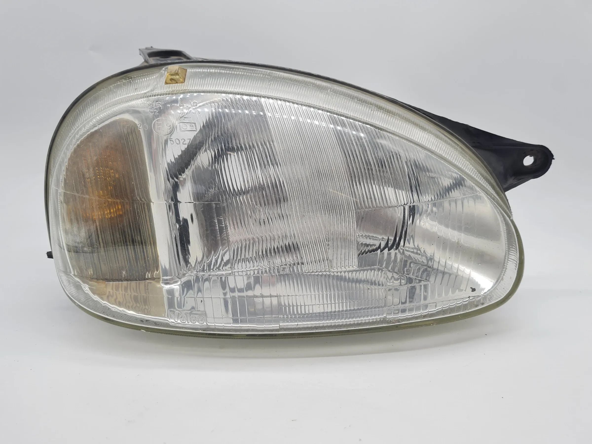 Original Opel Corsa B (S93) Scheinwerfer / Frontleuchte Rechts 90386290