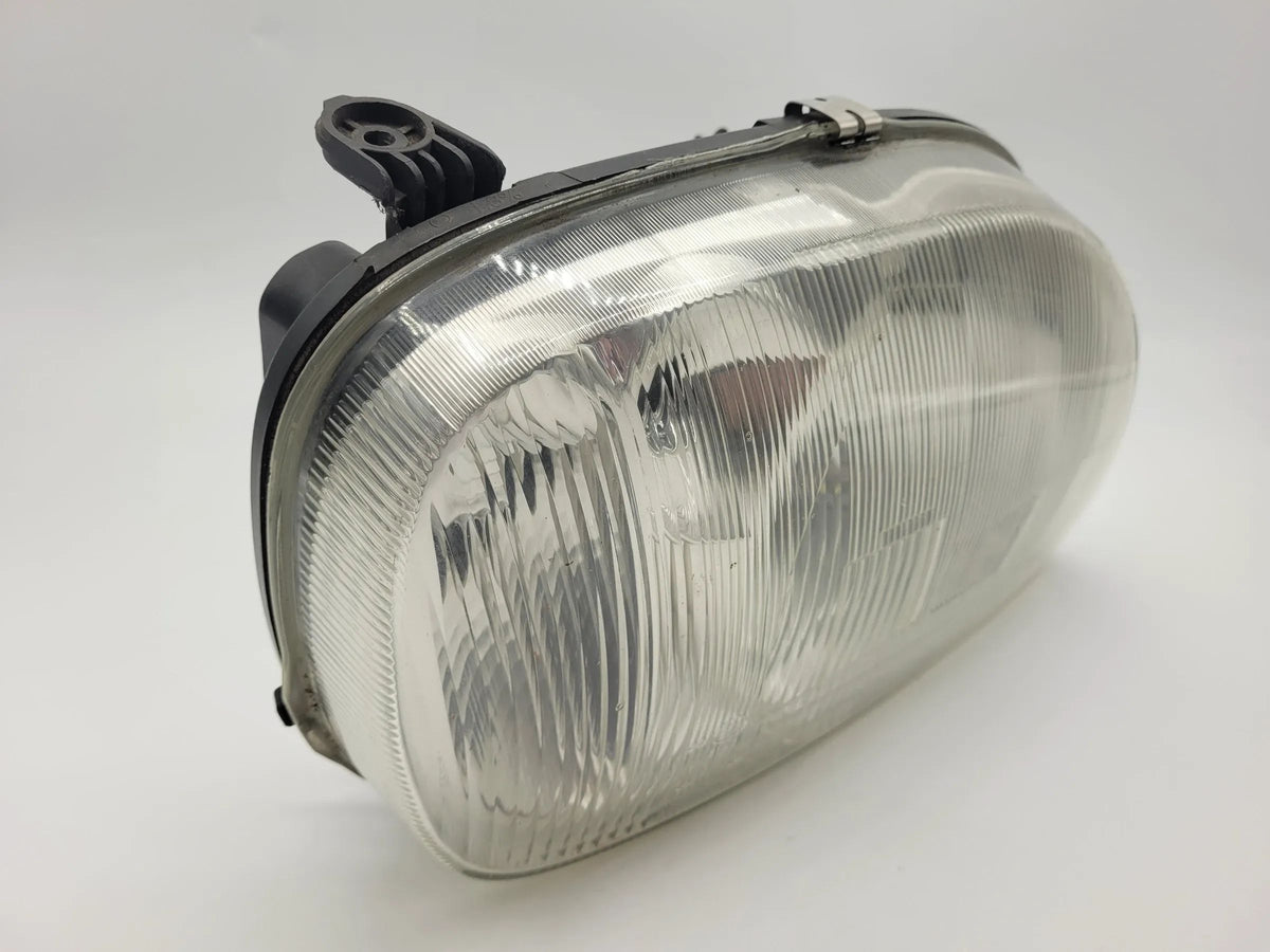 Nissan Micra II 2 (K11) Scheinwerfer / Frontleuchte Rechts 89000362