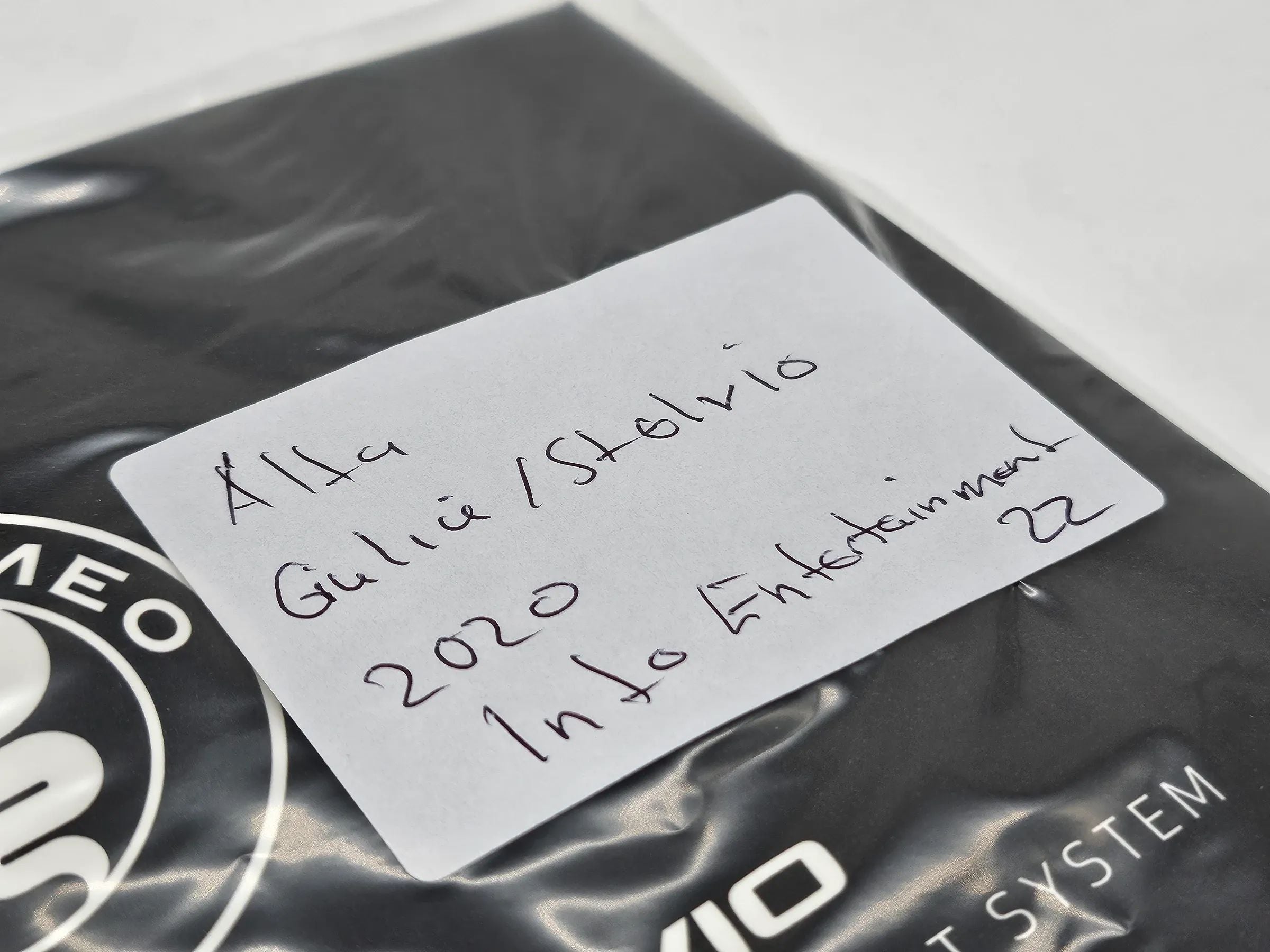 Original Alfa Romeo Stelvio  Giulia 2020 Entertainment englisch 20_AF_IES_EN_USC