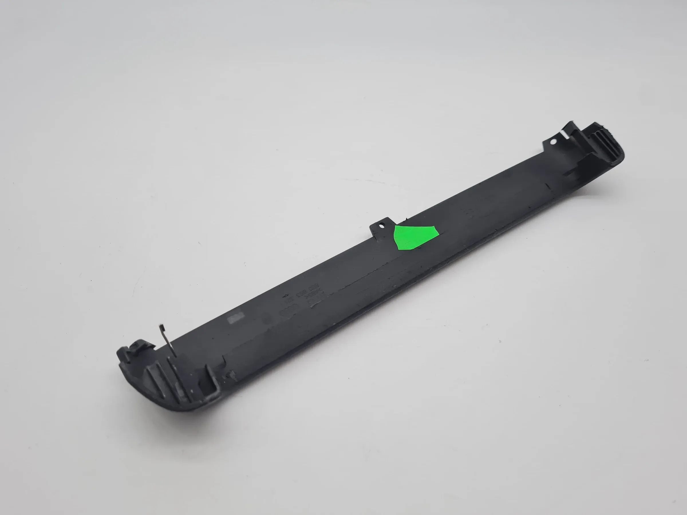 Original Audi A4 (8E/B6/B7) Abdeckung Verkleidung Mittelkonsole 8E0863321D