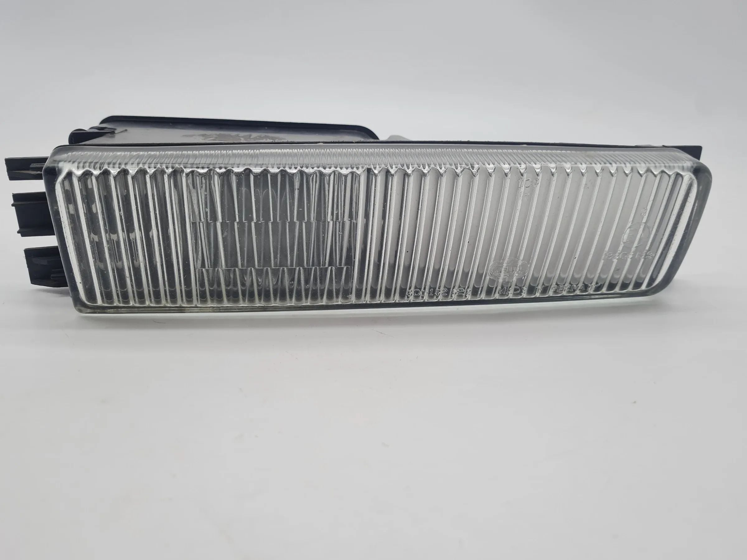 Original Audi 80 (B4) Nebelscheinwerfer Rechts 132526-00