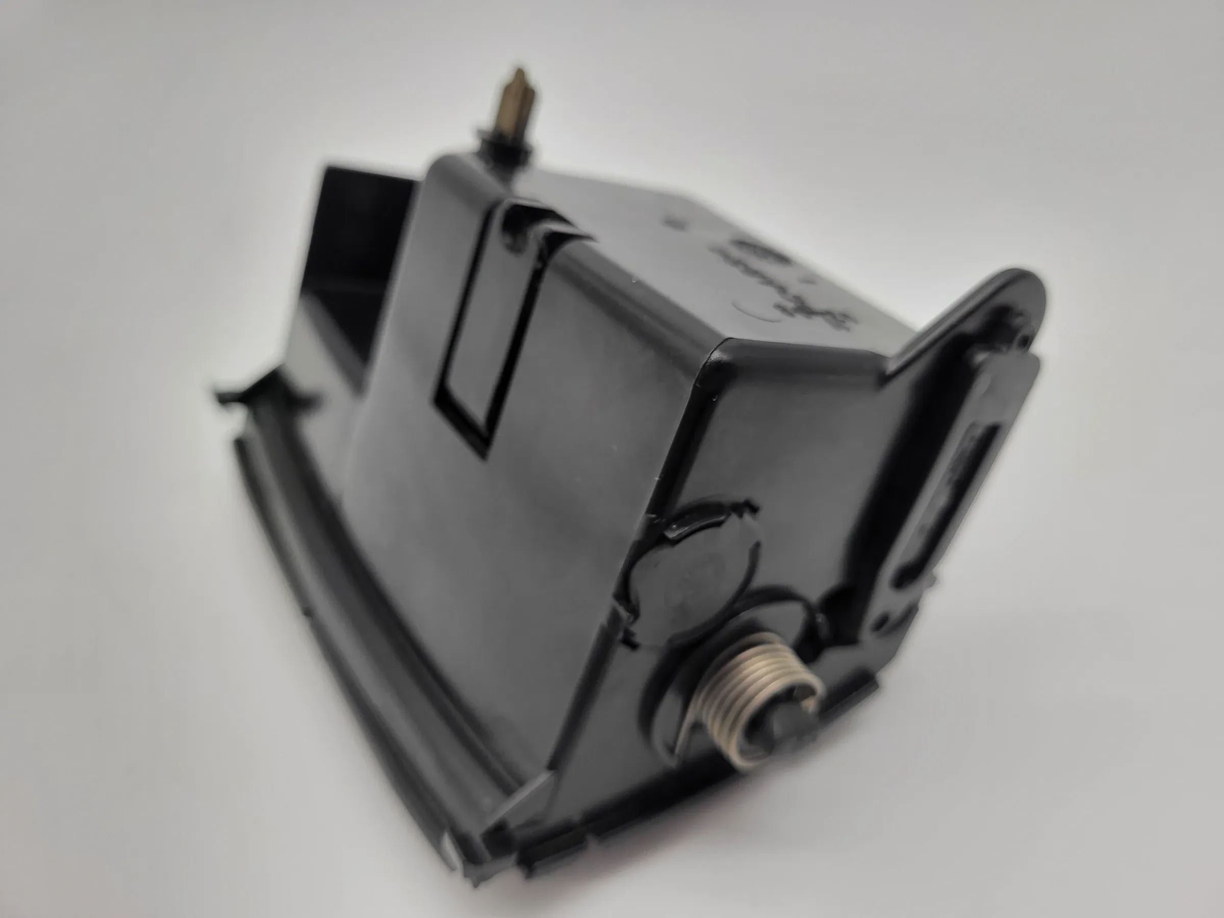 Original Mercedes-Benz A-Klasse (W168) Aschenbecher / Schaltknauf, A1688100133