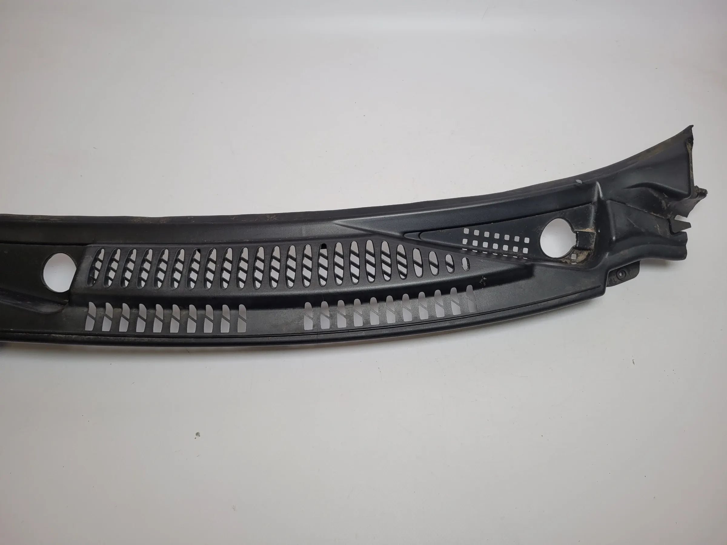 Original Fiat Punto (188) Zierleiste Frontscheibe 735274984