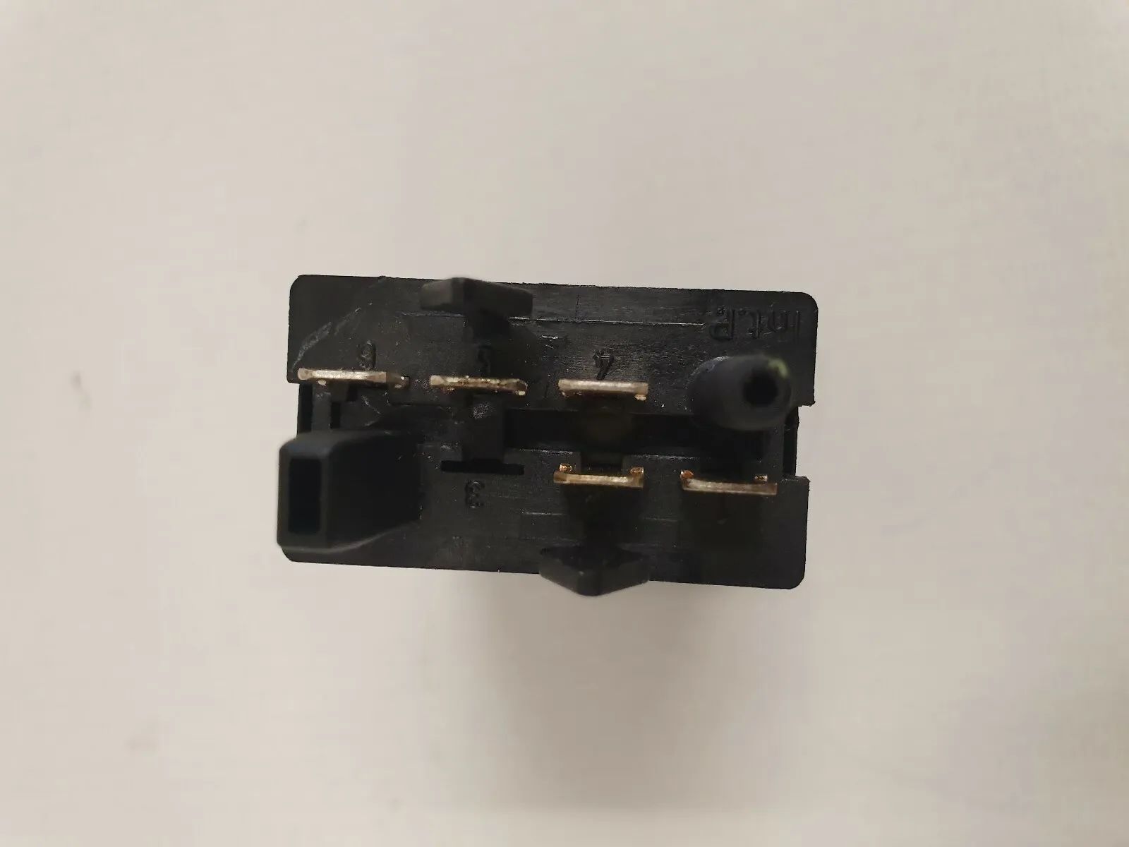 Audi A4 B5 switch button rear window heating rear window heating - 4D0941503B 