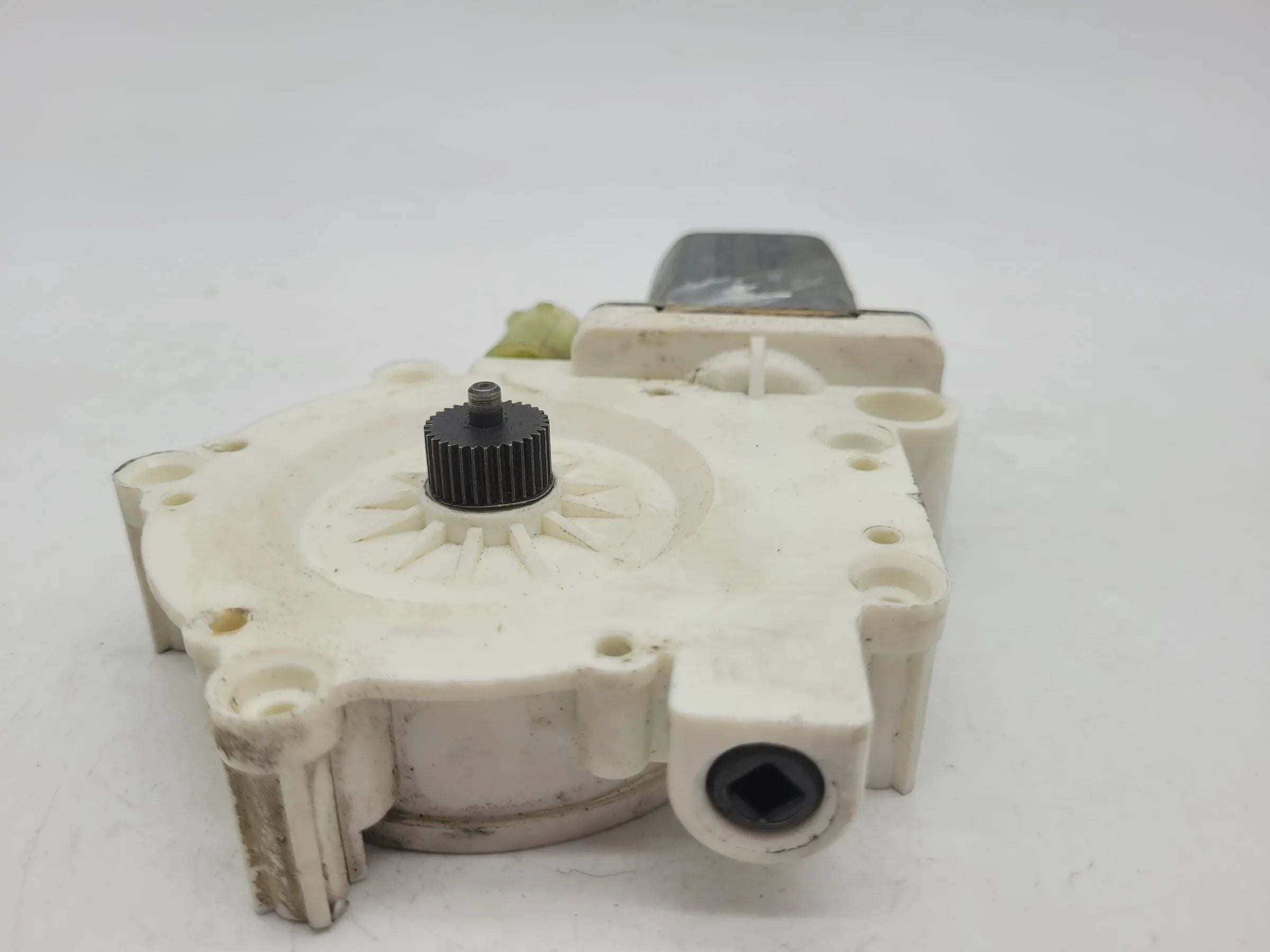 BMW 5er Touring E39 Fensterhebermotor Hinten Rechts 67.62-8360511 Original