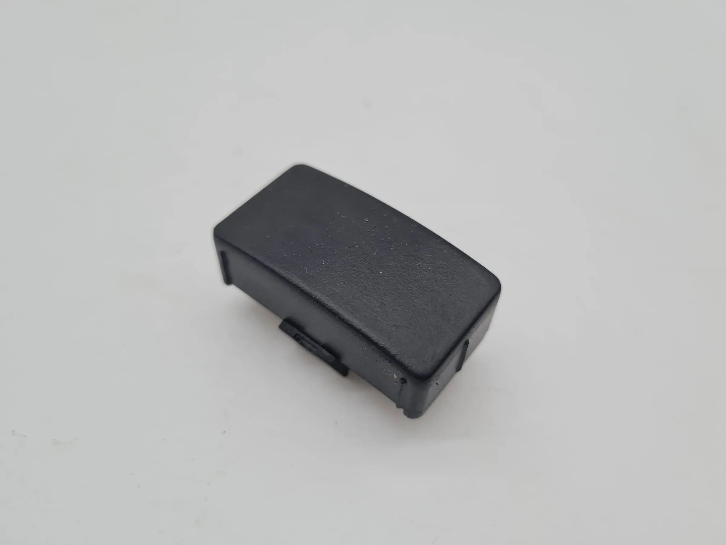 BMW 7er E38 Seiten Verkleidung Blindknopf Rechts Vorne 52.10-8150316 Original