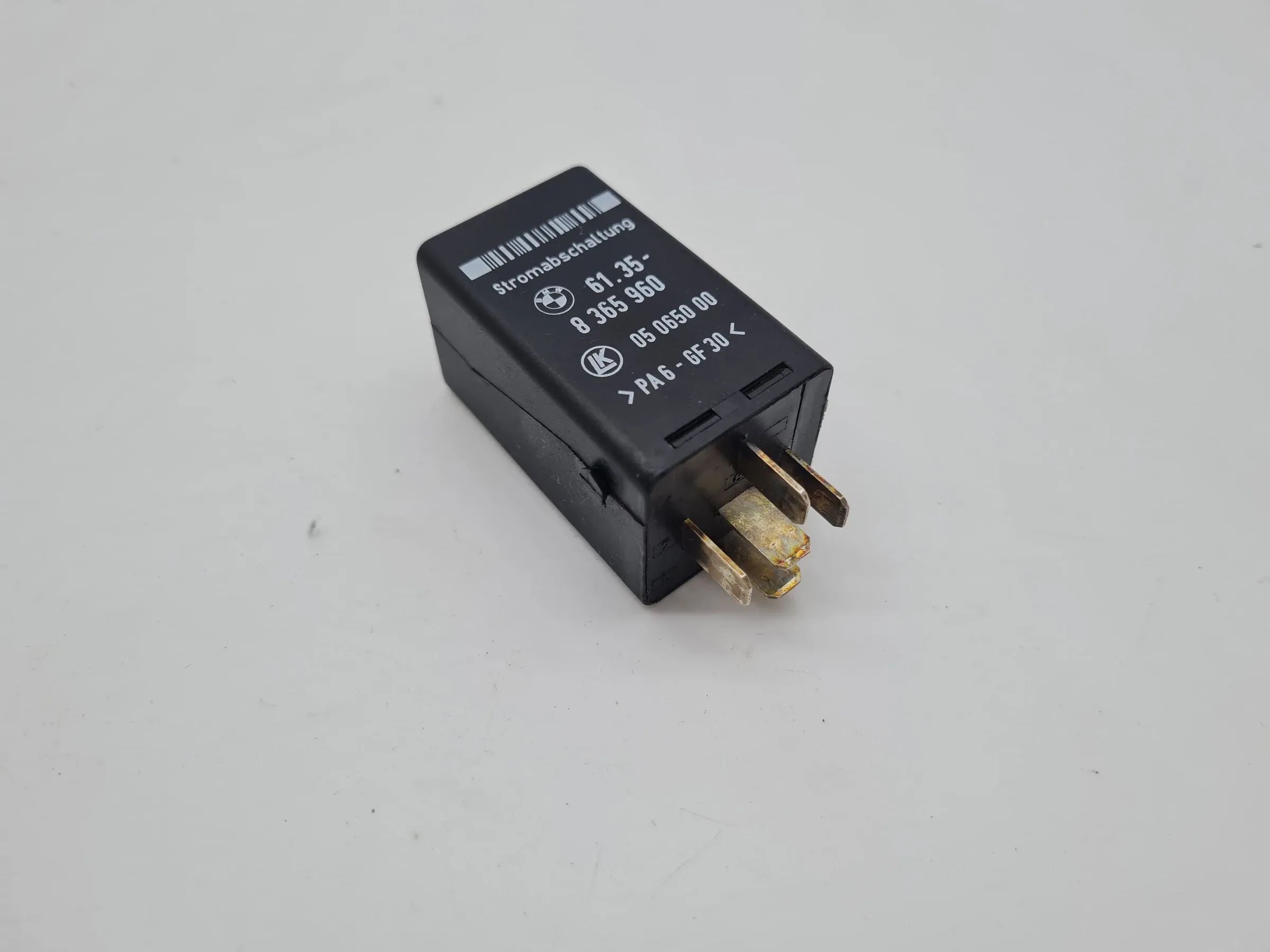 BMW 5er/7er/X5 E38/E39/E53 Ausschaltrelais 61.35-8365960 Original
