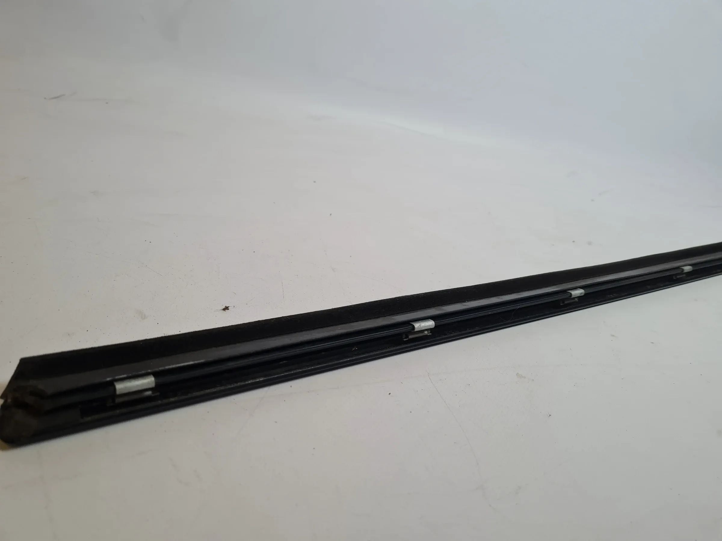Original Mercedes C-Klasse (CL203) Einstiegsleiste Rechts Schwarz A2036903280
