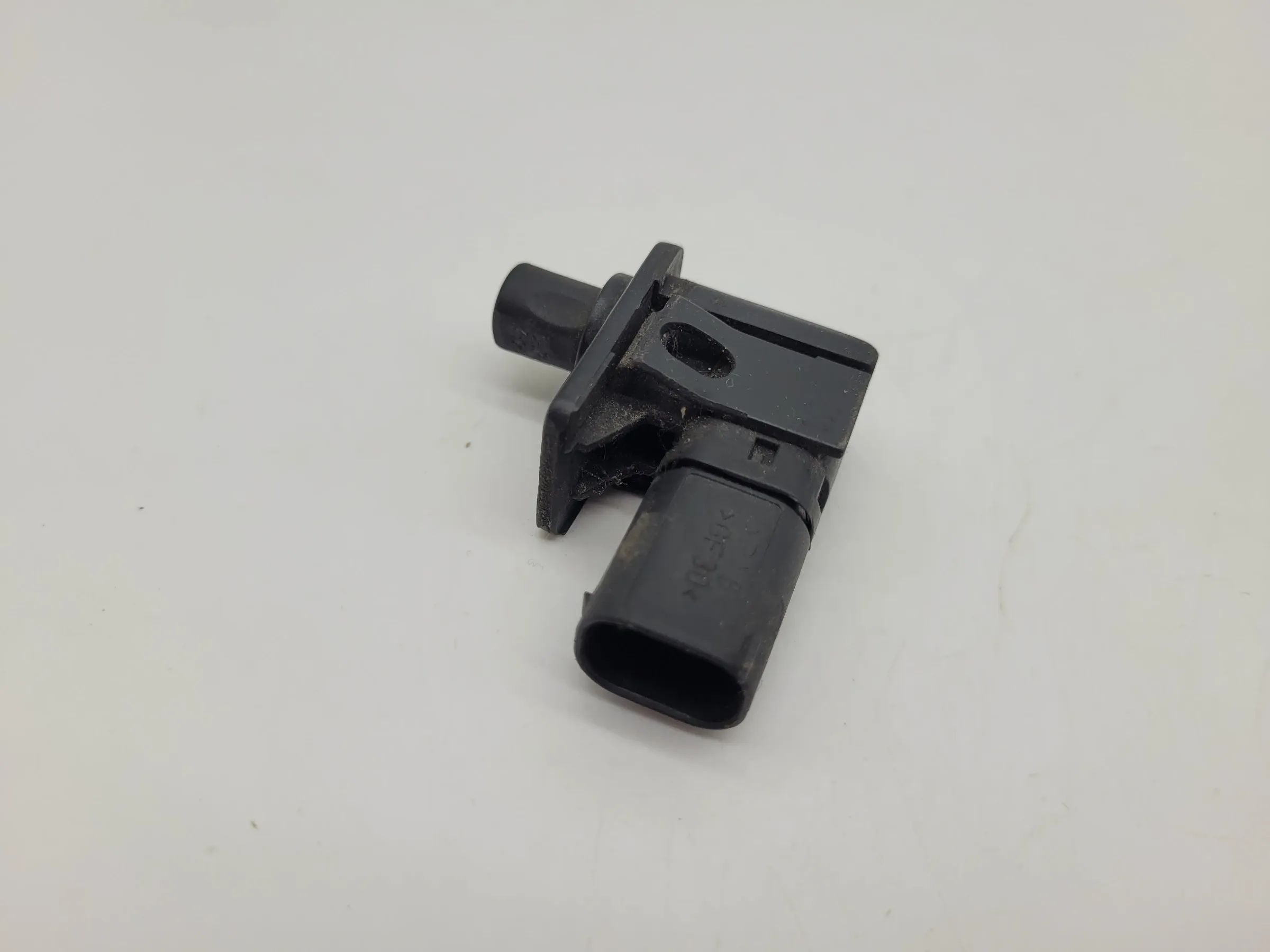 BMW 3er E36 Haubenkontaktschalter Motorhaube 8352229  (Original)