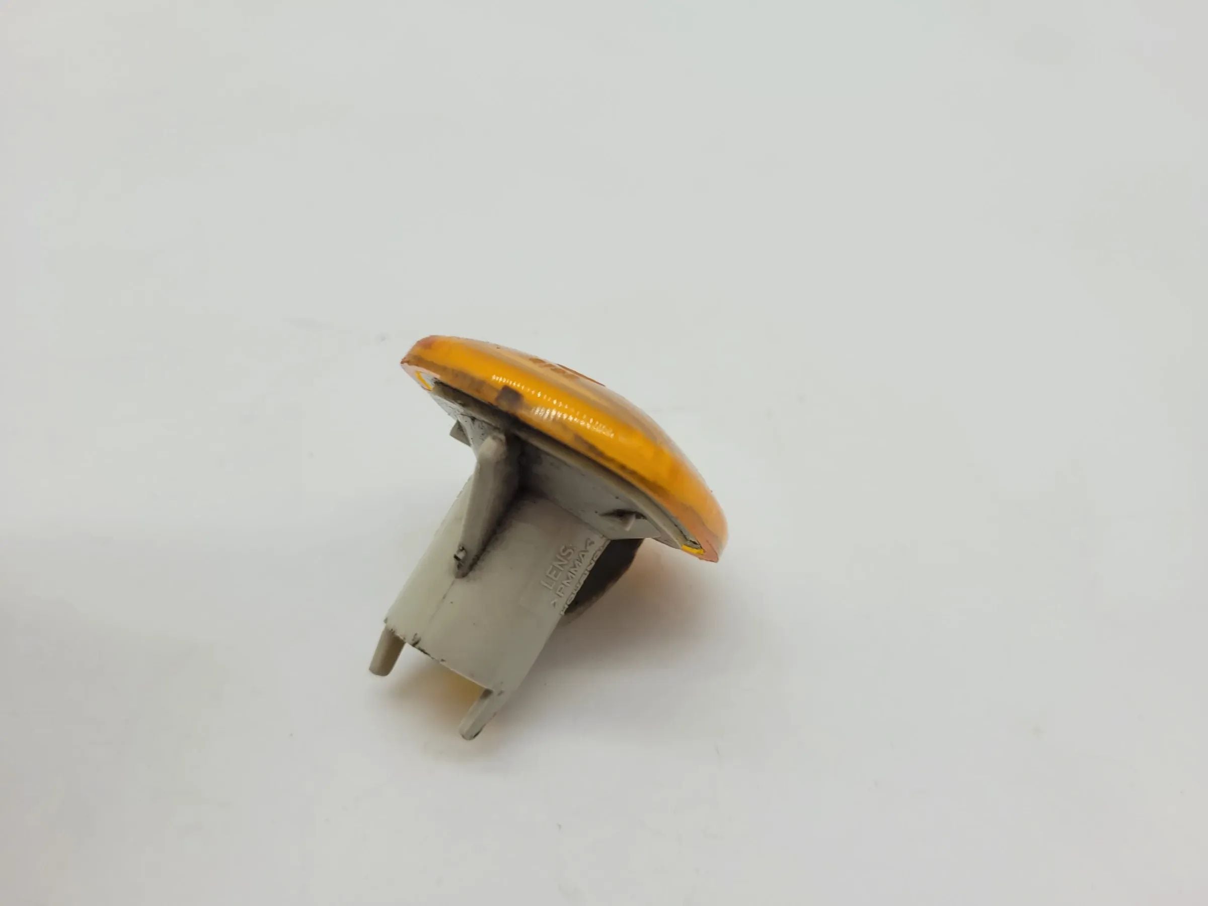 Seitenblinker Blinkleuchte orange links rechts  AUDI A3 A4 B5 A8 4D -1999