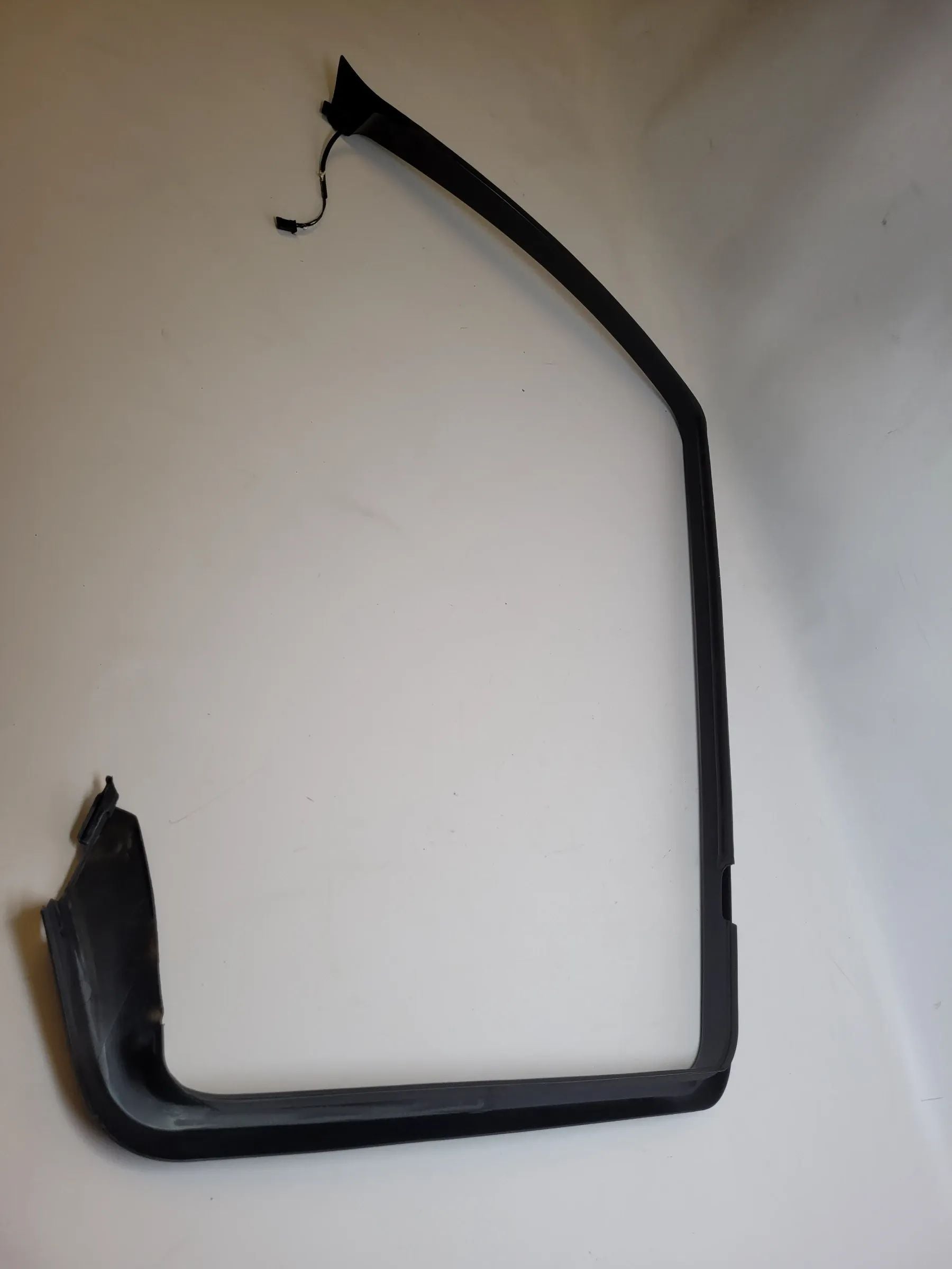 BMW 5er Touring E39 Blende Fensterrahmen Tür Links Hinten 51.34-8189273 Original