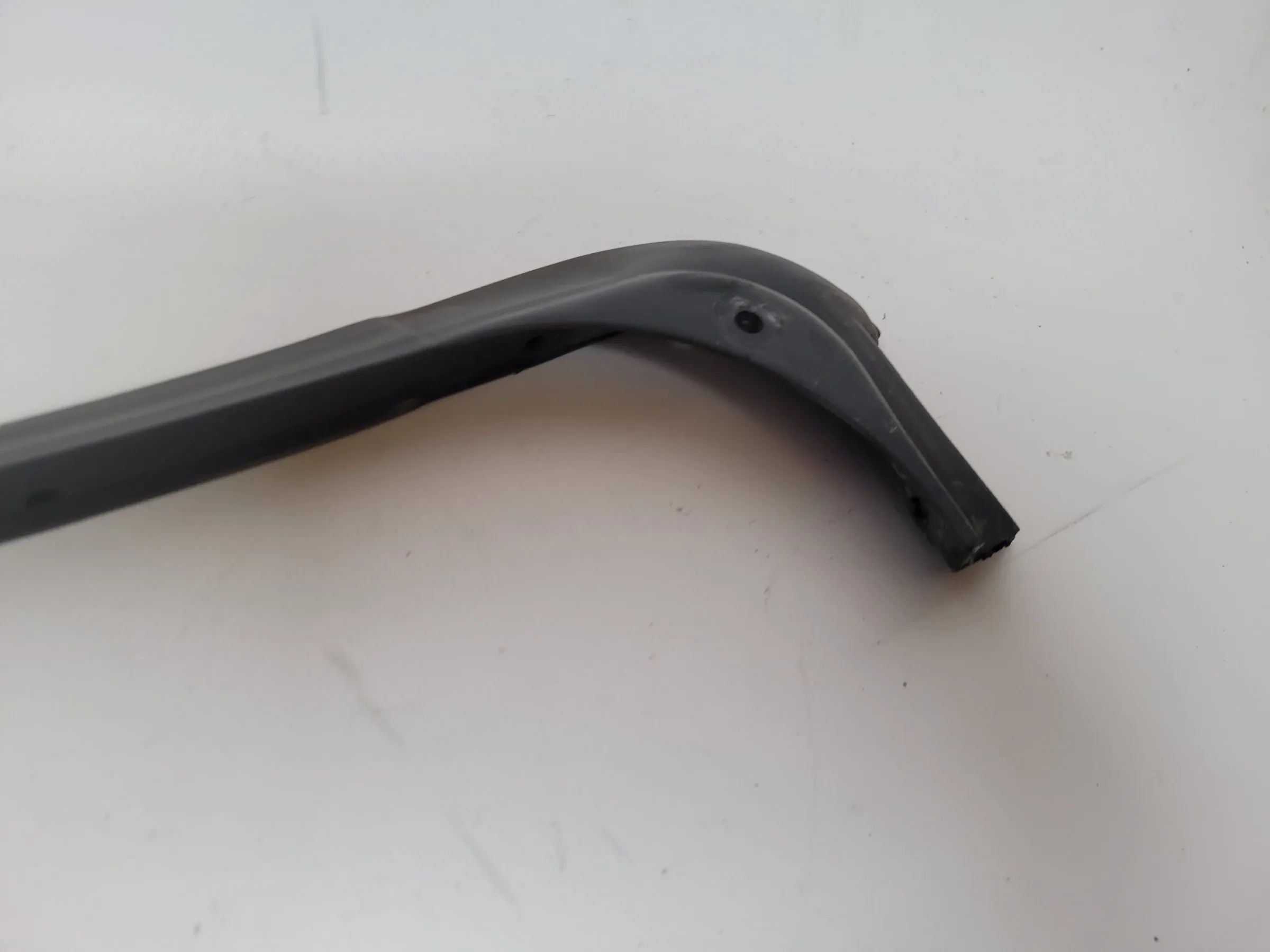 Fiat Punto Grande 199 Rahmen Dichtung Vorne Rechts Original