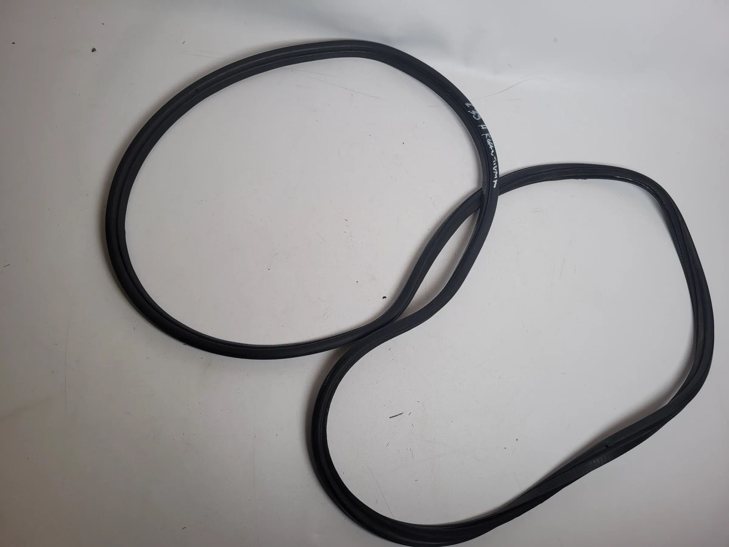 BMW 5er Touring E39 Dichtung Kofferaum Heckklappe Hinten (Original)