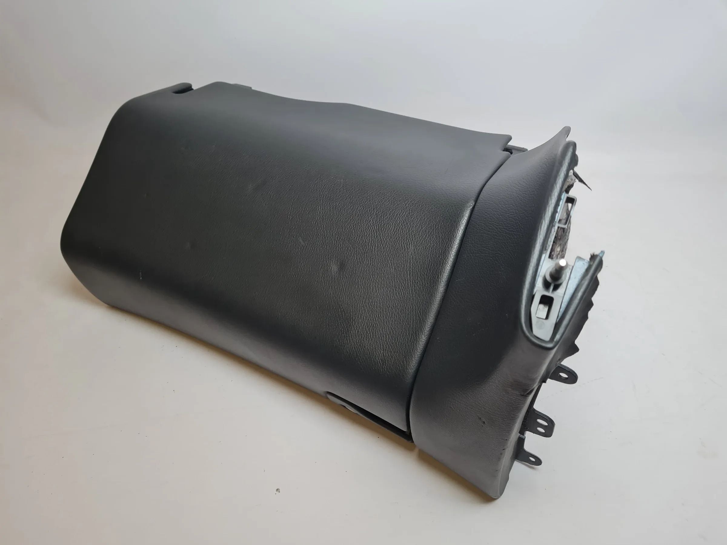 Original Mercedes C-Klasse (CL203) Handschuhfach Staufach A2036802691