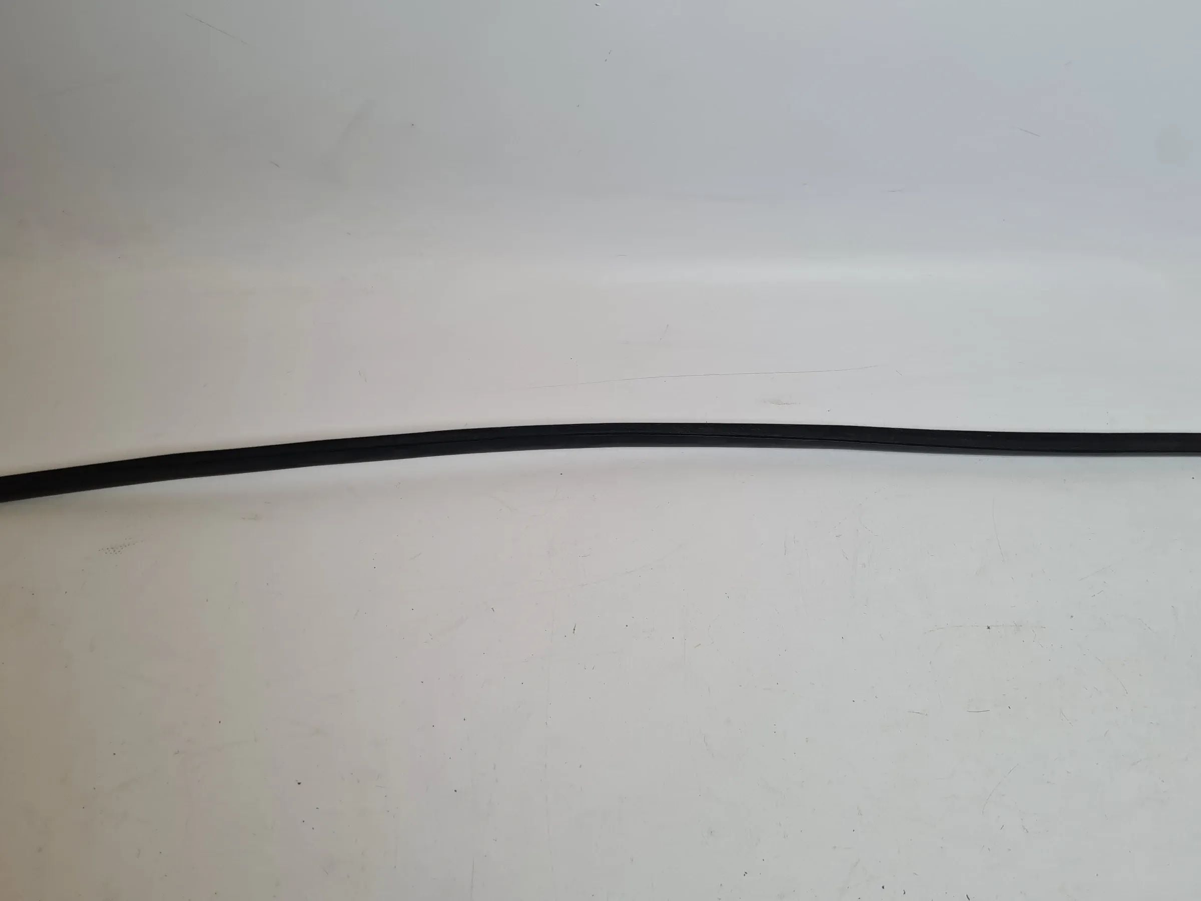 Seat Ibiza IV (6J5/6P1) Fensterschachtabdichtung Links 6J4837477