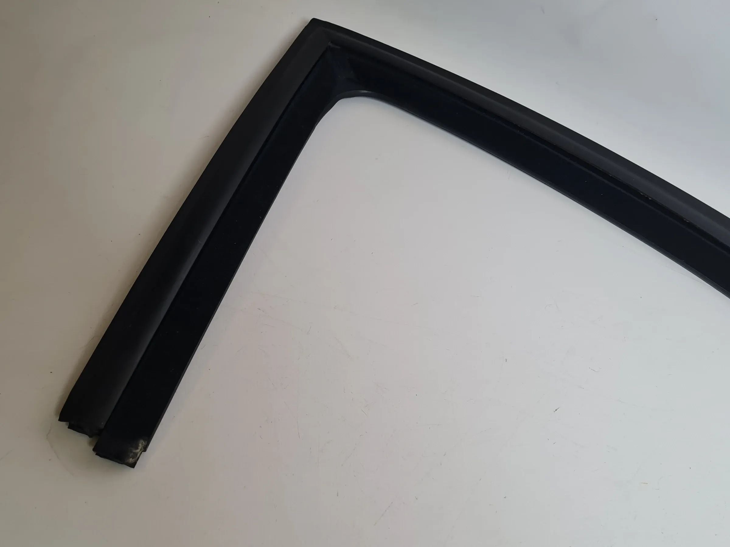 Seat Ibiza IV (6J5/6P1) Fensterführung Leiste Vorne Rechts 6J4837432RD