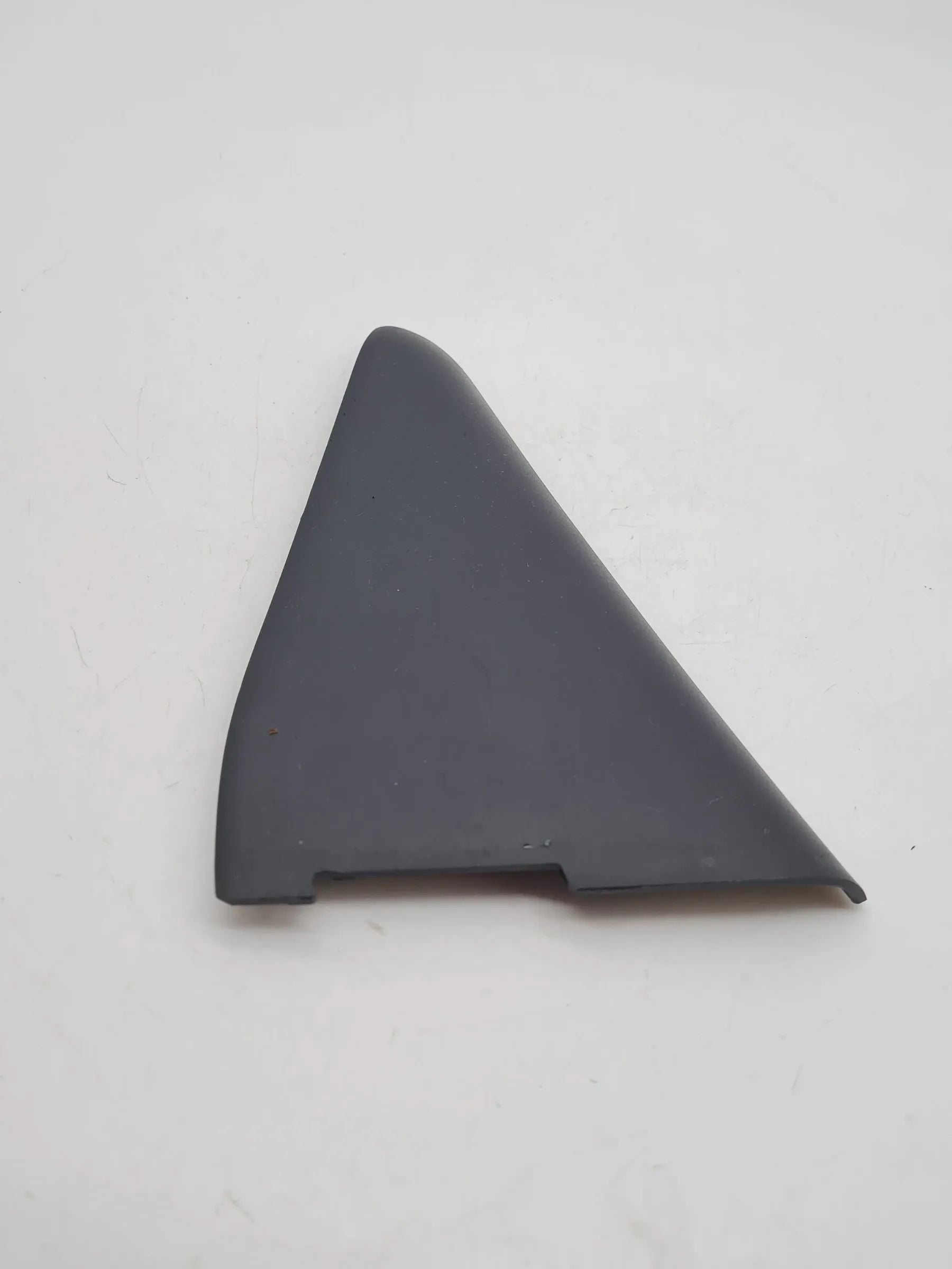 Couverture de cadre de fenêtre arrière gauche Seat Ibiza IV 6J5/6P1 6J4839971 (d'origine)