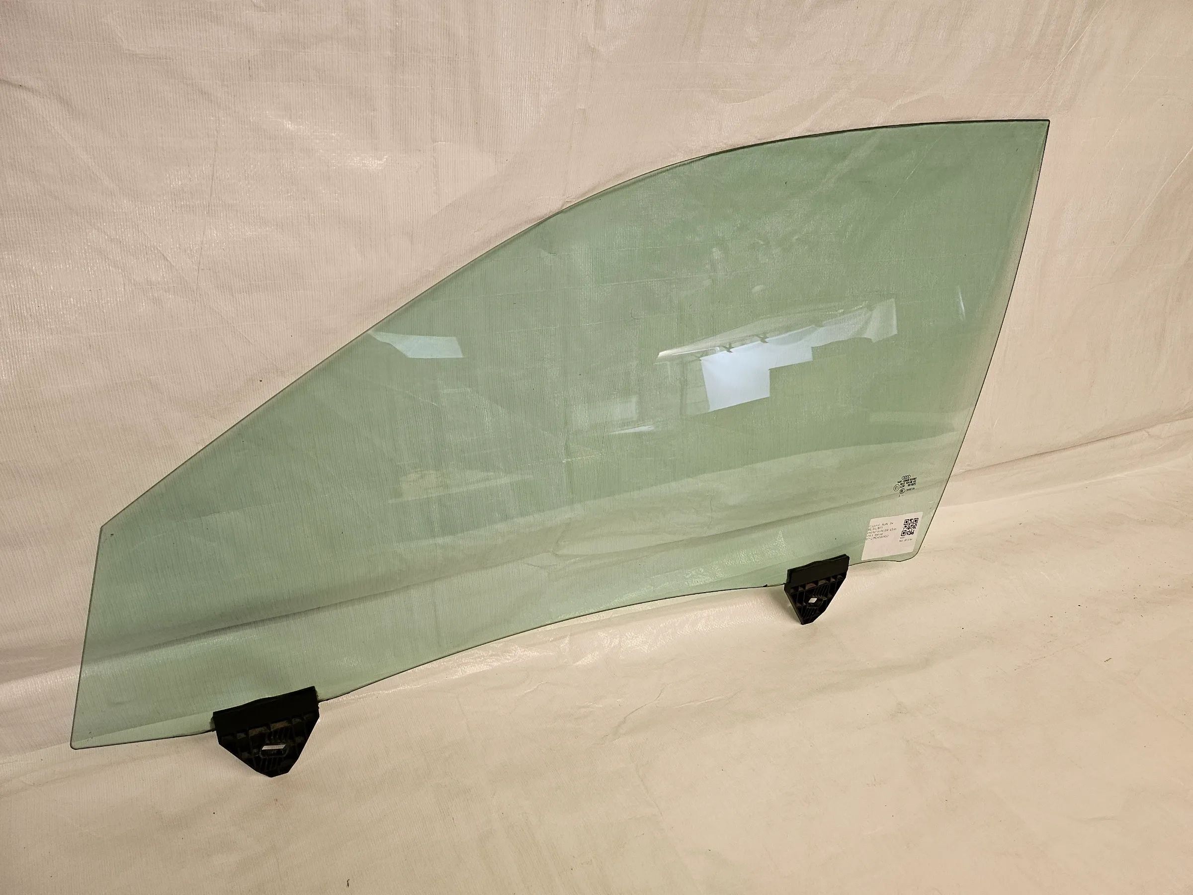 Original Audi A4 (8E/B6/B7) Fensterscheibe Glas Links Vorne DOT-27M24100AS2