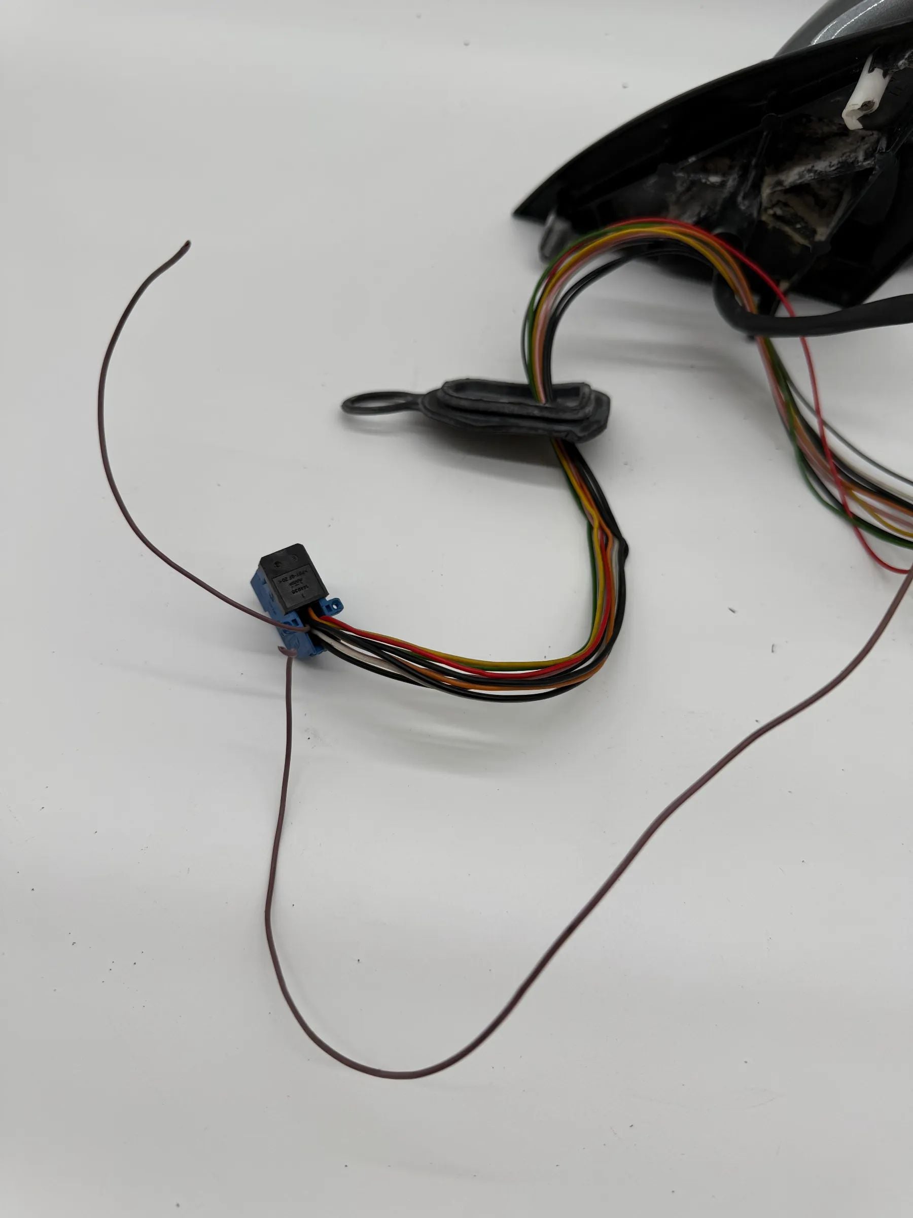 Peugeot 607 2.7HDi 150kW 2009 LHD Vorne Links Tür Elektrischer Außenspiegel Eyjc