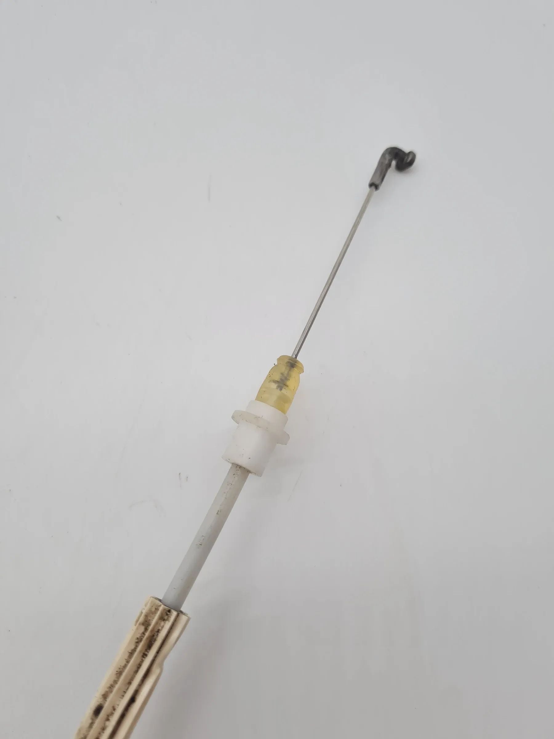 Original Audi A6 (4B2/4B4) Haken Türschloß L/R (4B1837016/15B)
