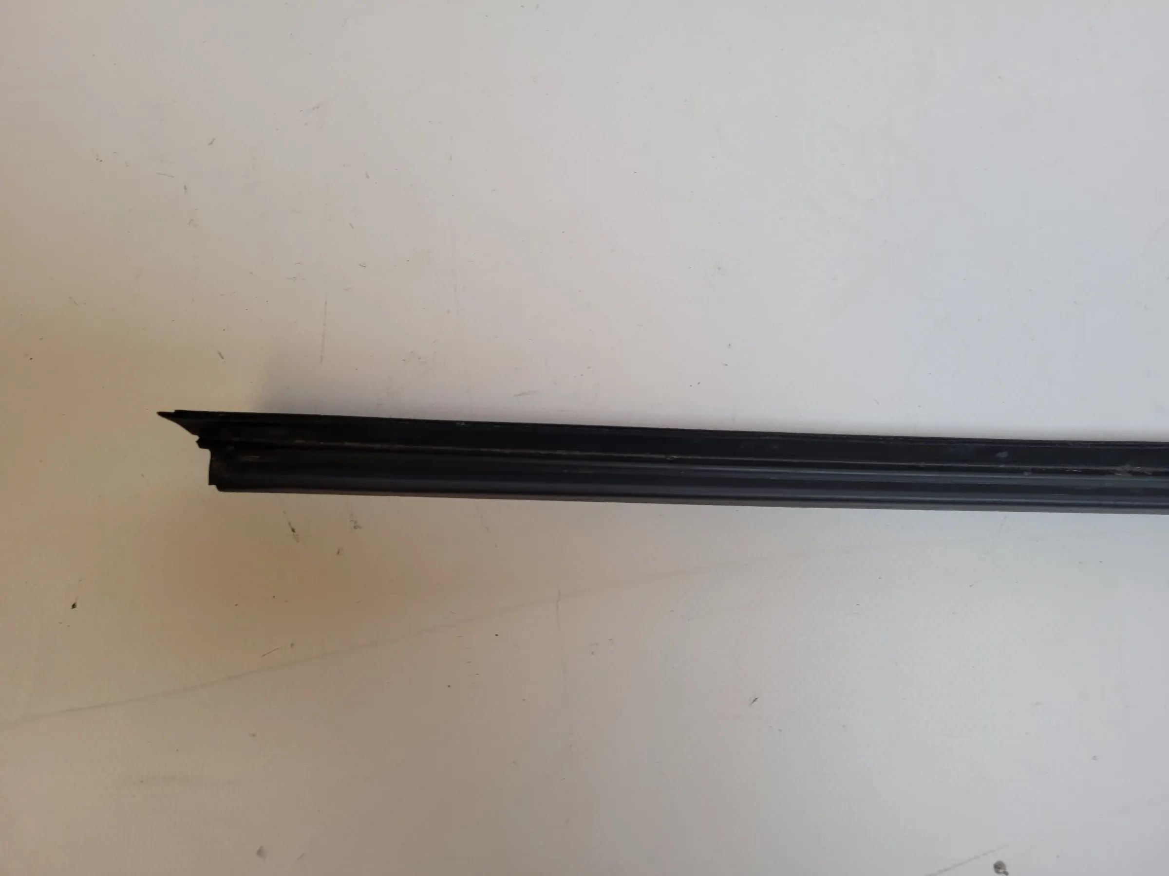 Original Audi A6 (4B2/4B4) Fensterschachtleiste Fenster Dichtung Hinten Links