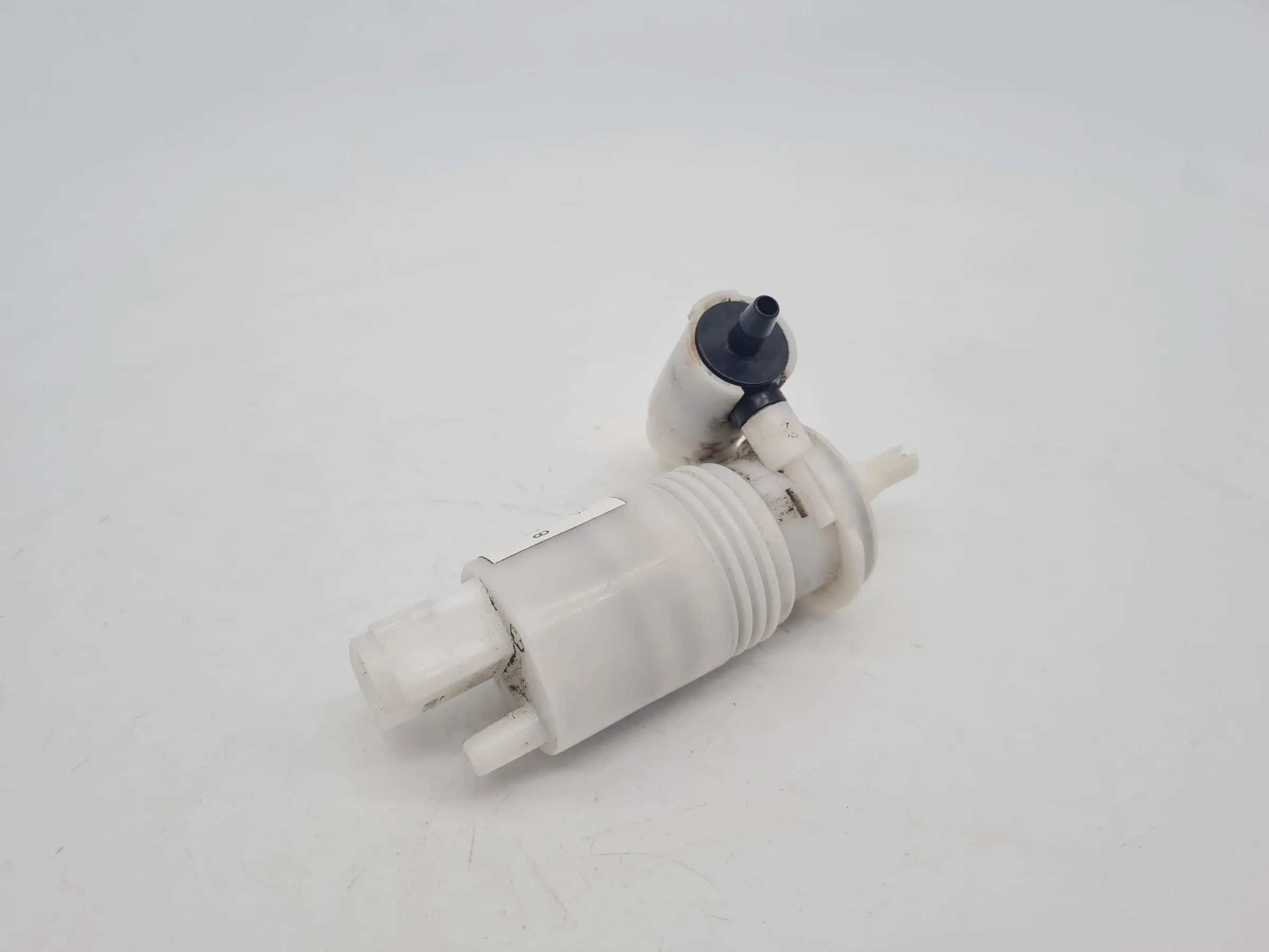 Original Mini One (R50/R53) Wischwasserpumpe 8377429-03