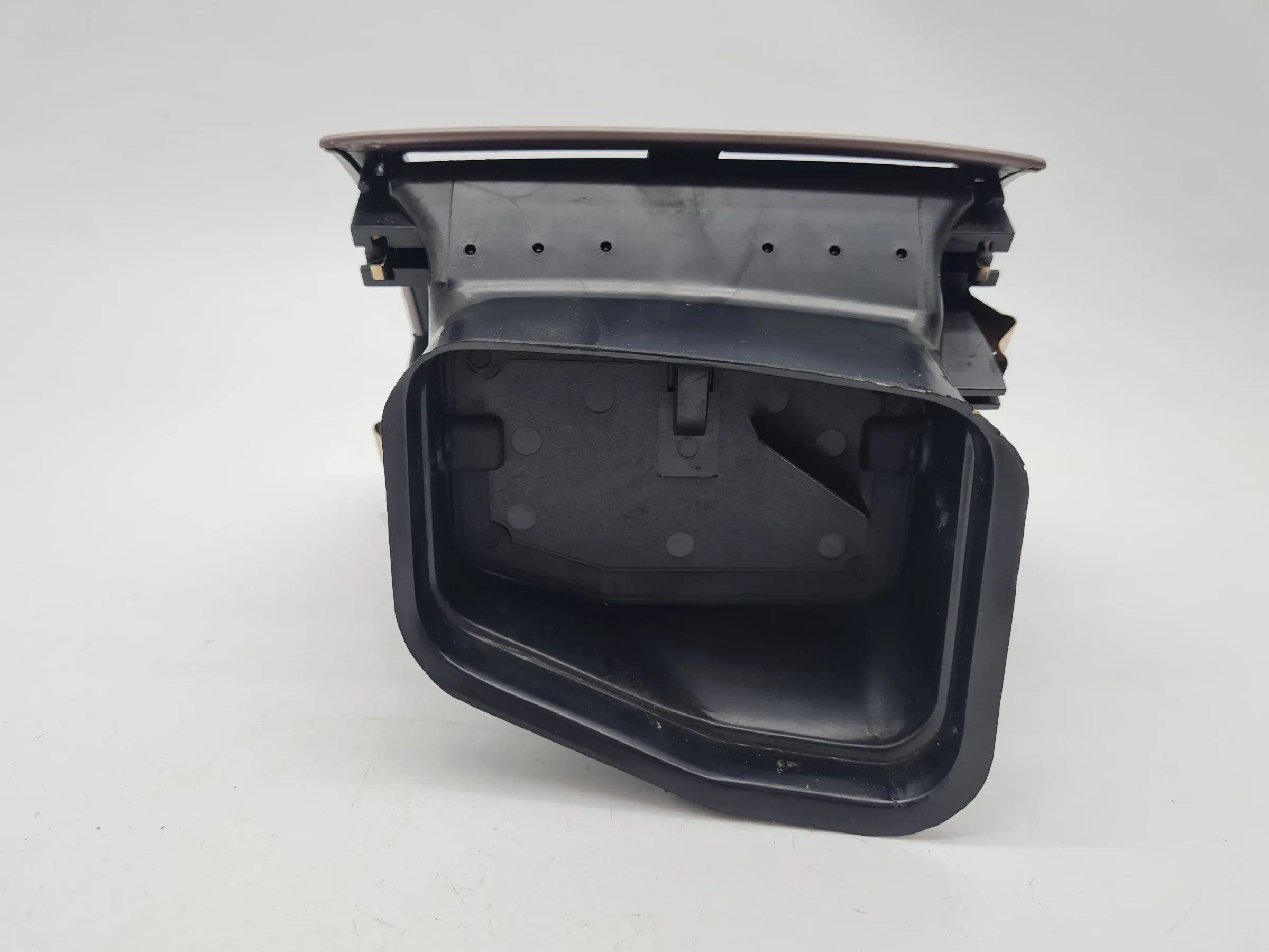 Original Audi A6 (4B2/4B4) Luftdüse Zigarettenanzünder Hinten 4B0815743