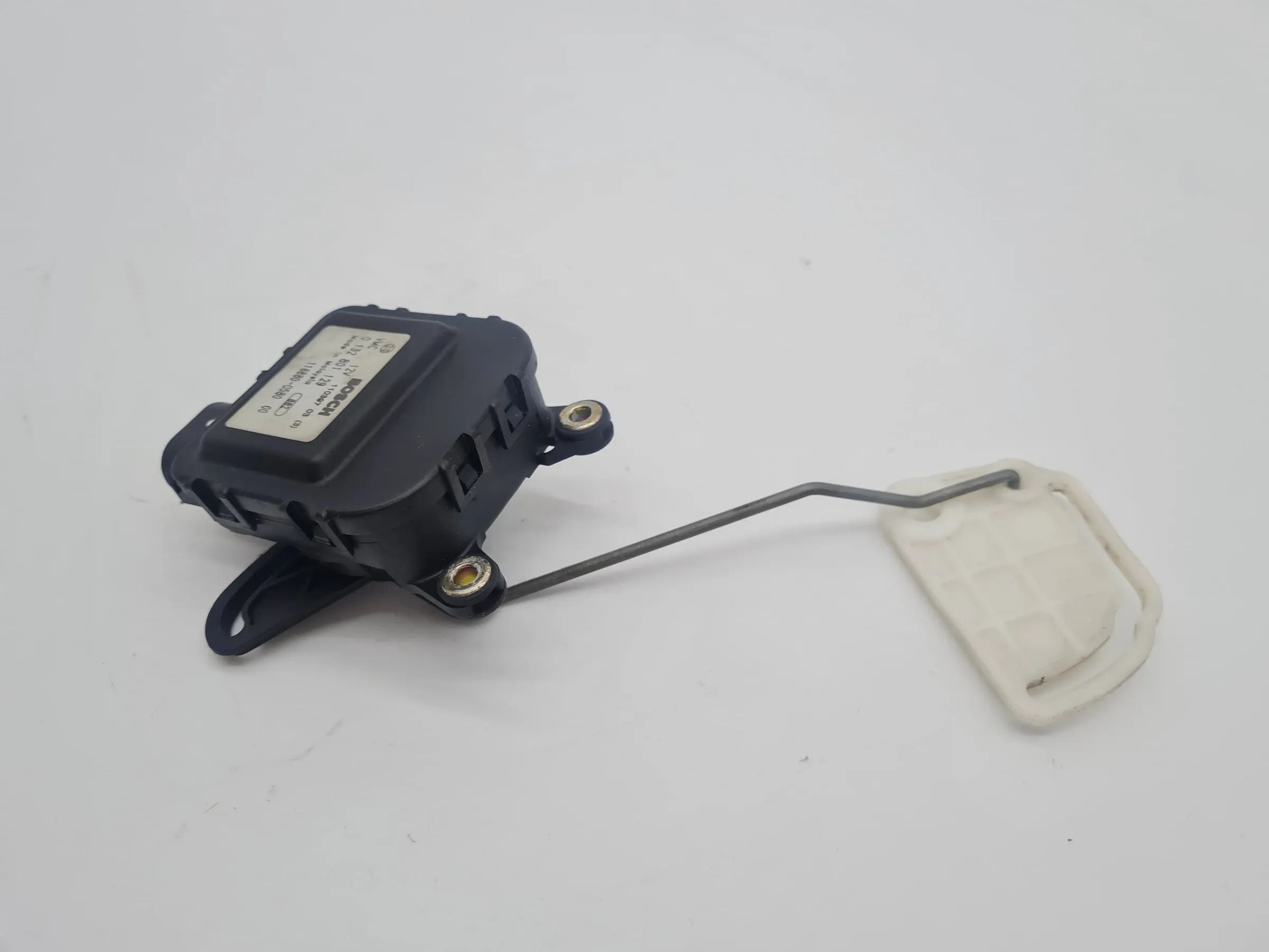 Original Audi A6 (4B2/4B4) Stellmotor Temperaturregelklappe 0132801129