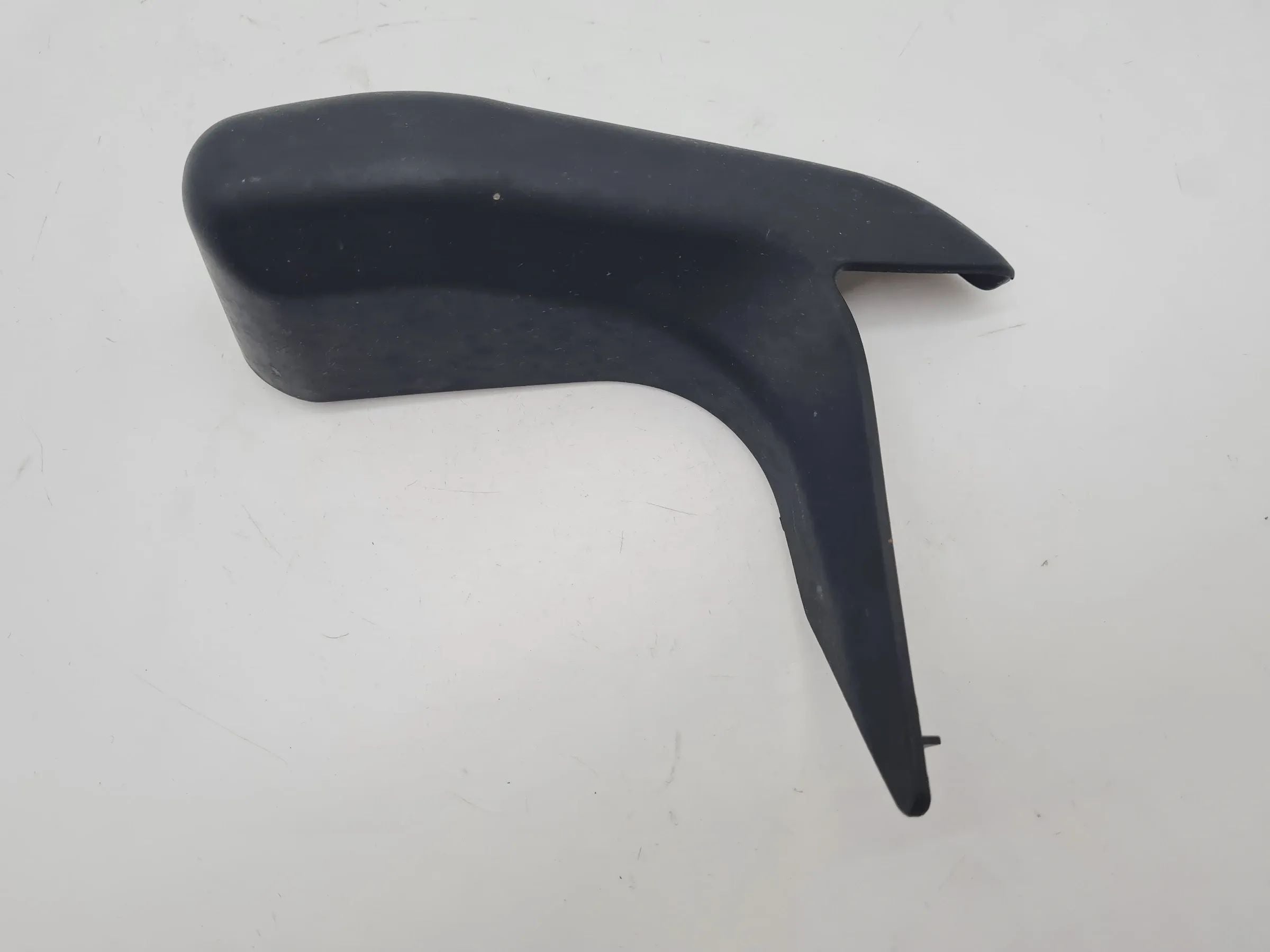 Original Audi A6 Sitzverkleidung Abdeckung Schiene Vorne links 4B0881445