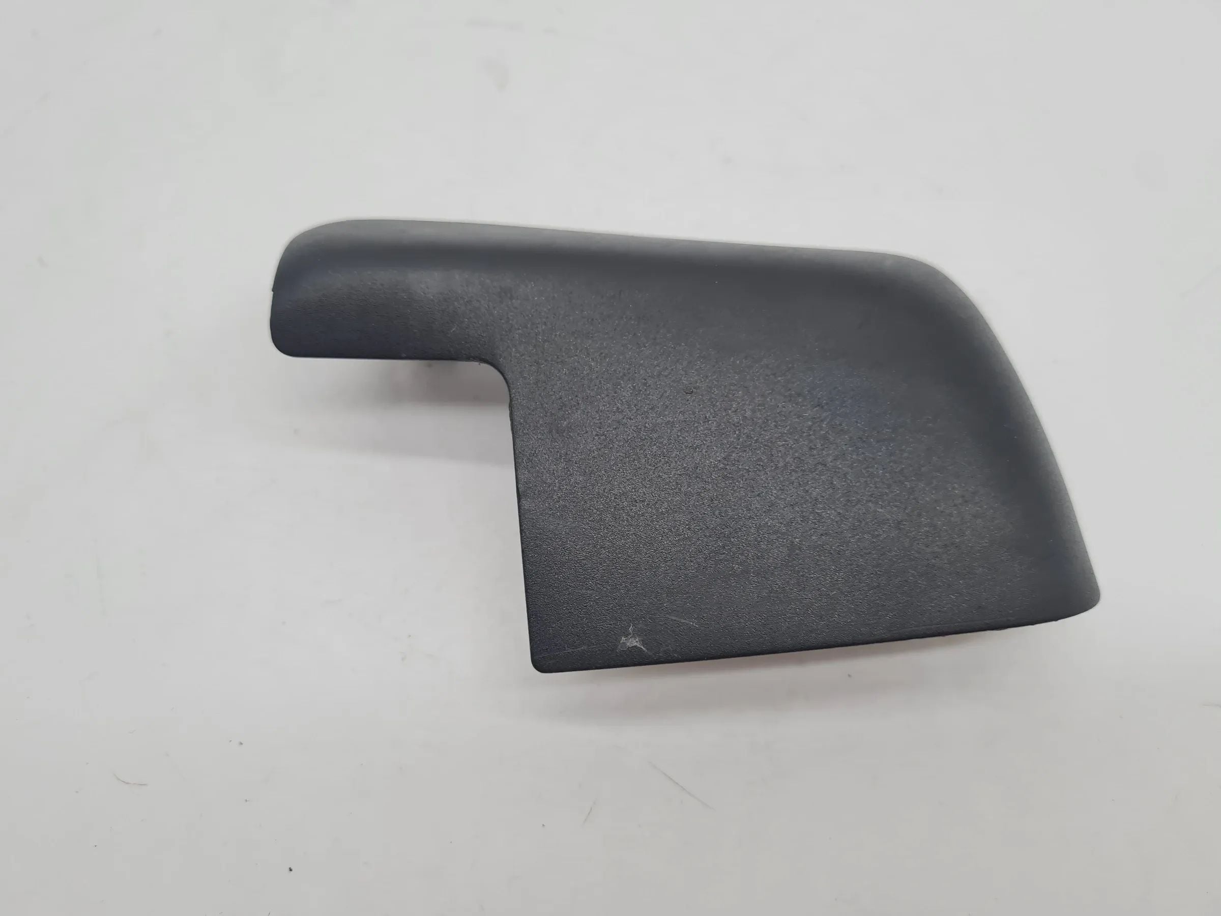 Original Audi A6 (4B2/4B4) Abdeckung Blende Vorne 4B0881087