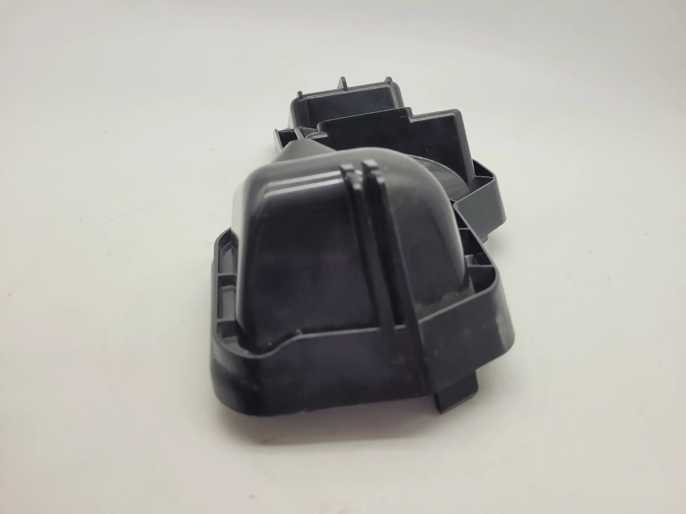 Original Audi A6 (4B2/4B4) Scheinwerfer Kappe Deckel Links 153813-00