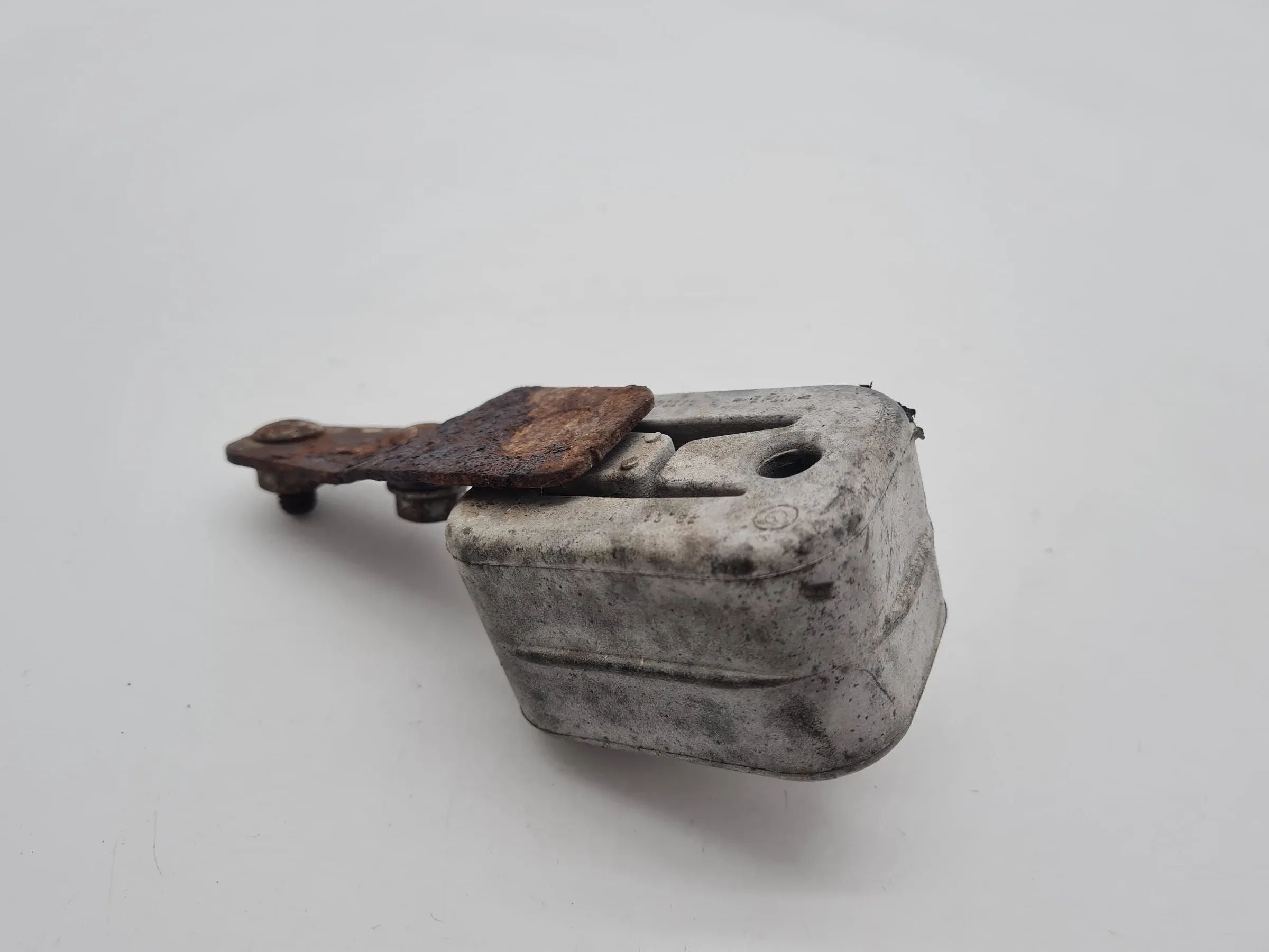 Original BMW 5er (E39) Auspuffhalter 18.21-1745359