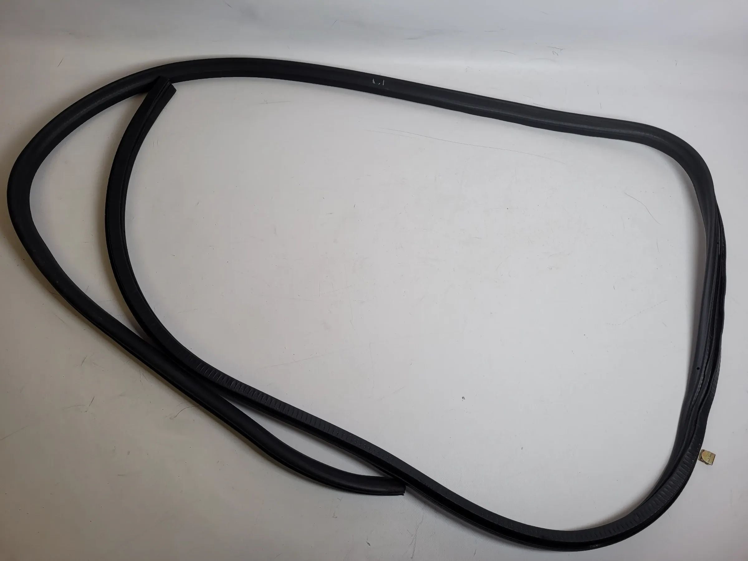 Original Audi A6 (4B2/4B4) Türdichtung Dichtung Gummi Links Vorne 4B0831721