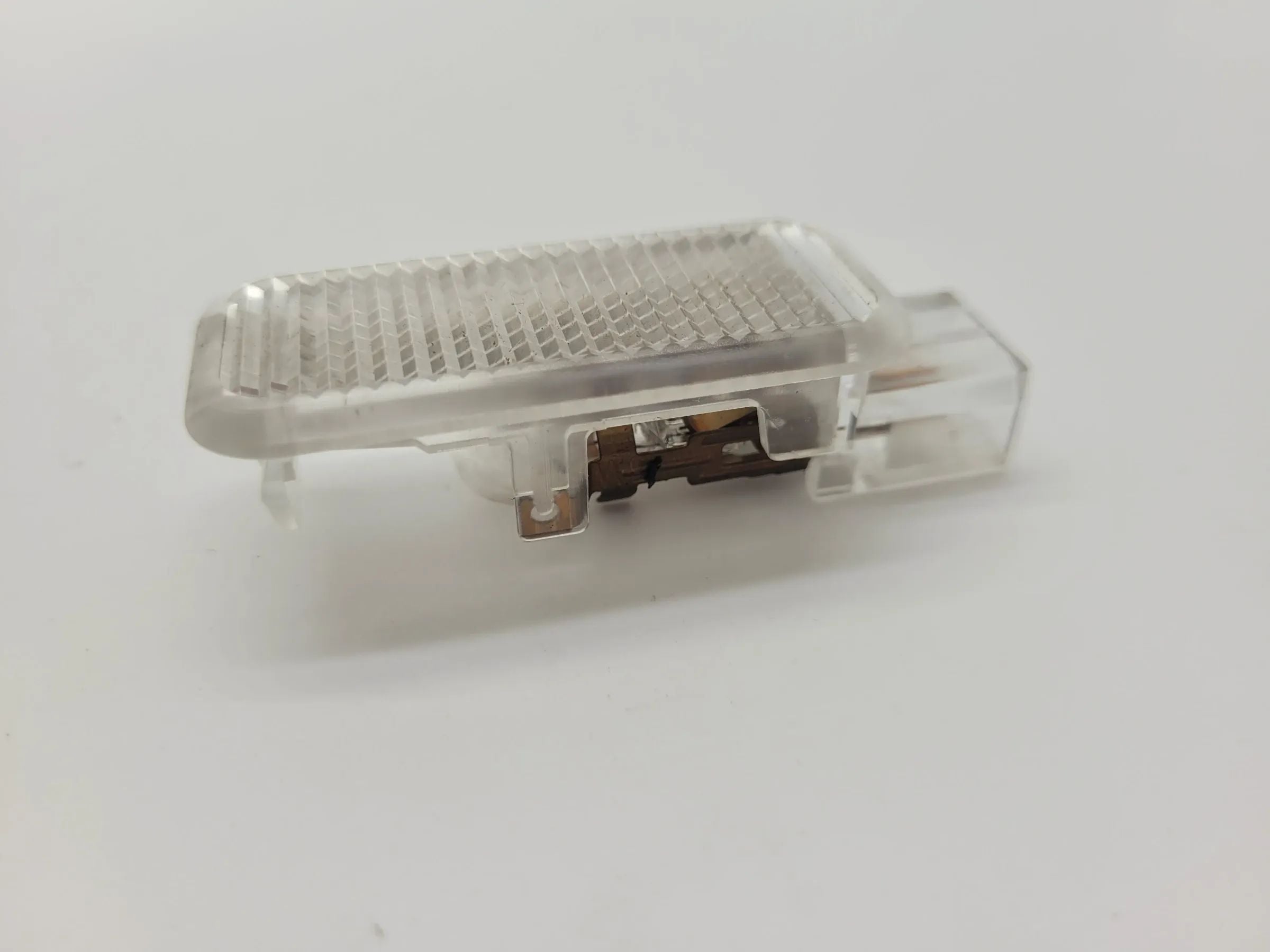 Original Audi A6 (4B2/4B4) Türleuchte Warnleuchte Weiss 4B0947415