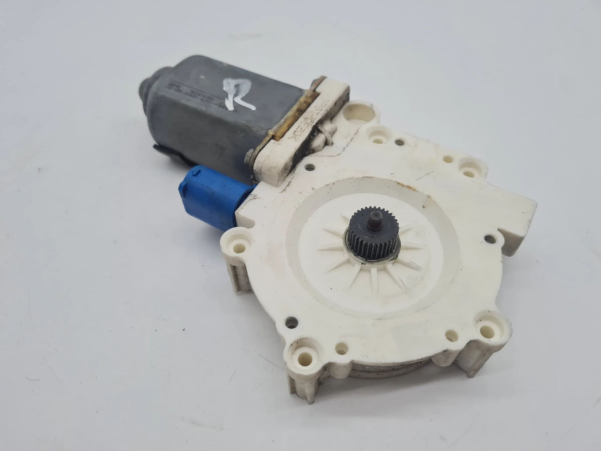 Original Mini One (R50/R53) Fensterhebermotor Rechts Vorne 6910376