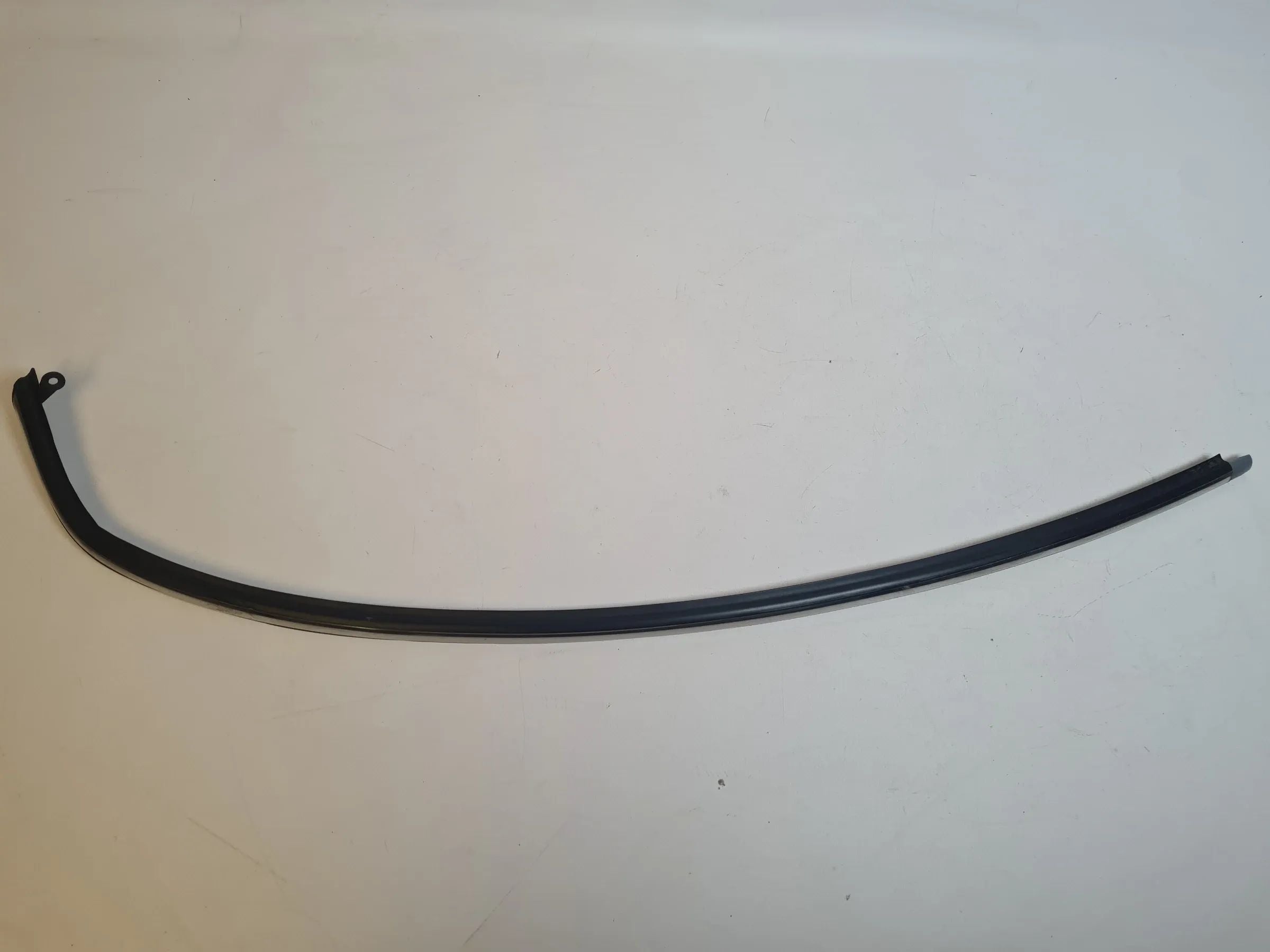 Original Mini One (R50/R53) Dichtung Windschutzscheibe Vorne Rechts 7051528
