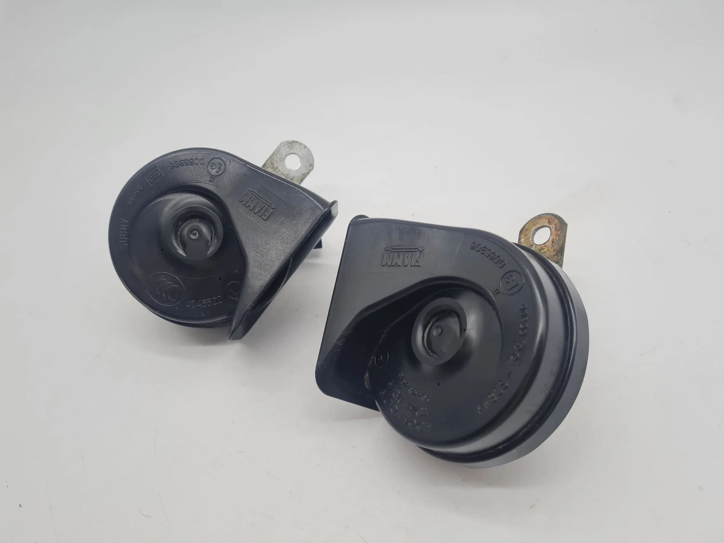 Original Mini One (R50/R53) Set Hupensatz Hupe x2 E30055306 A046522