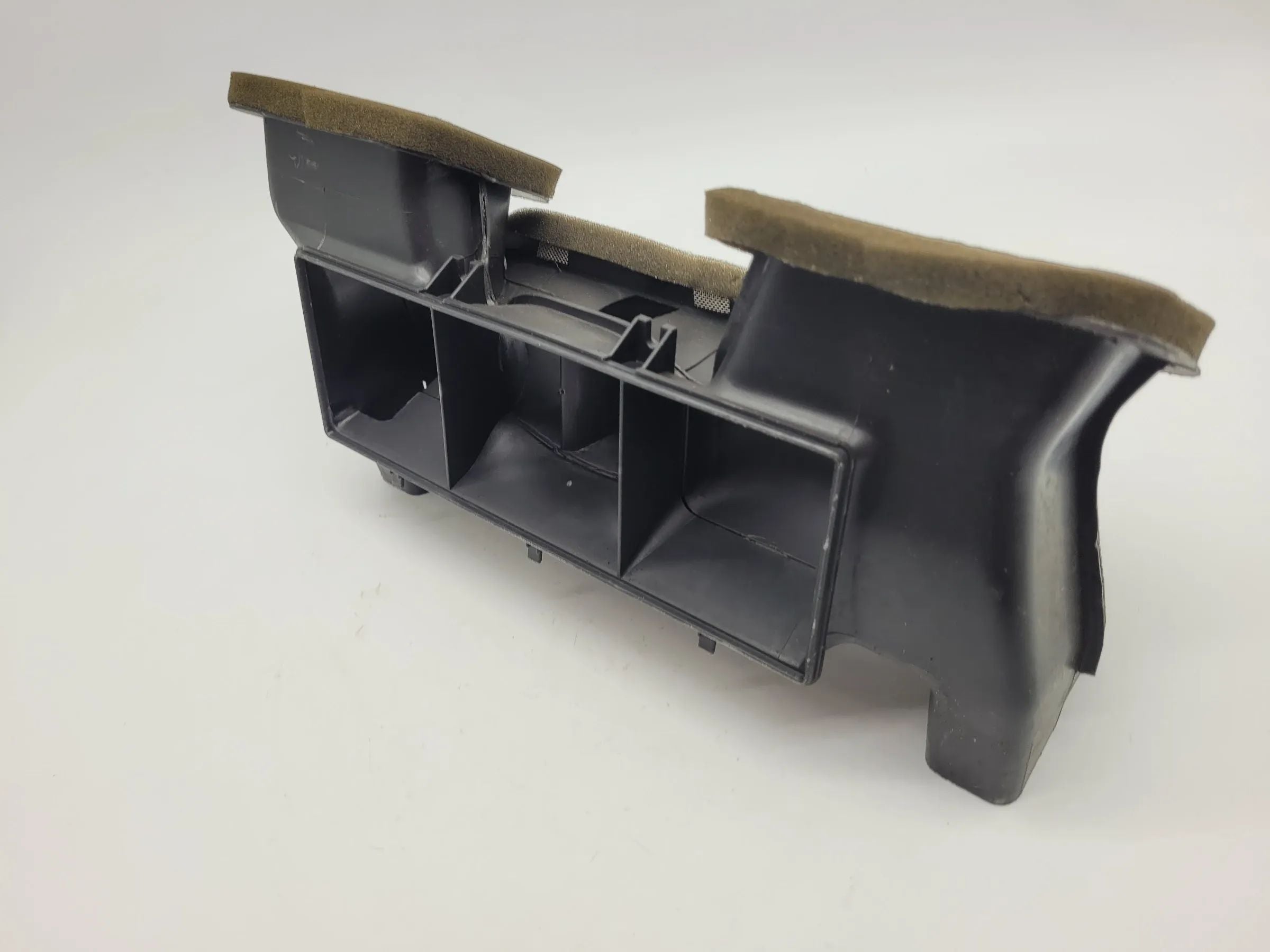 Original Audi A6 (4B2/4B4) Luftkanal Luftführung 4B1819389