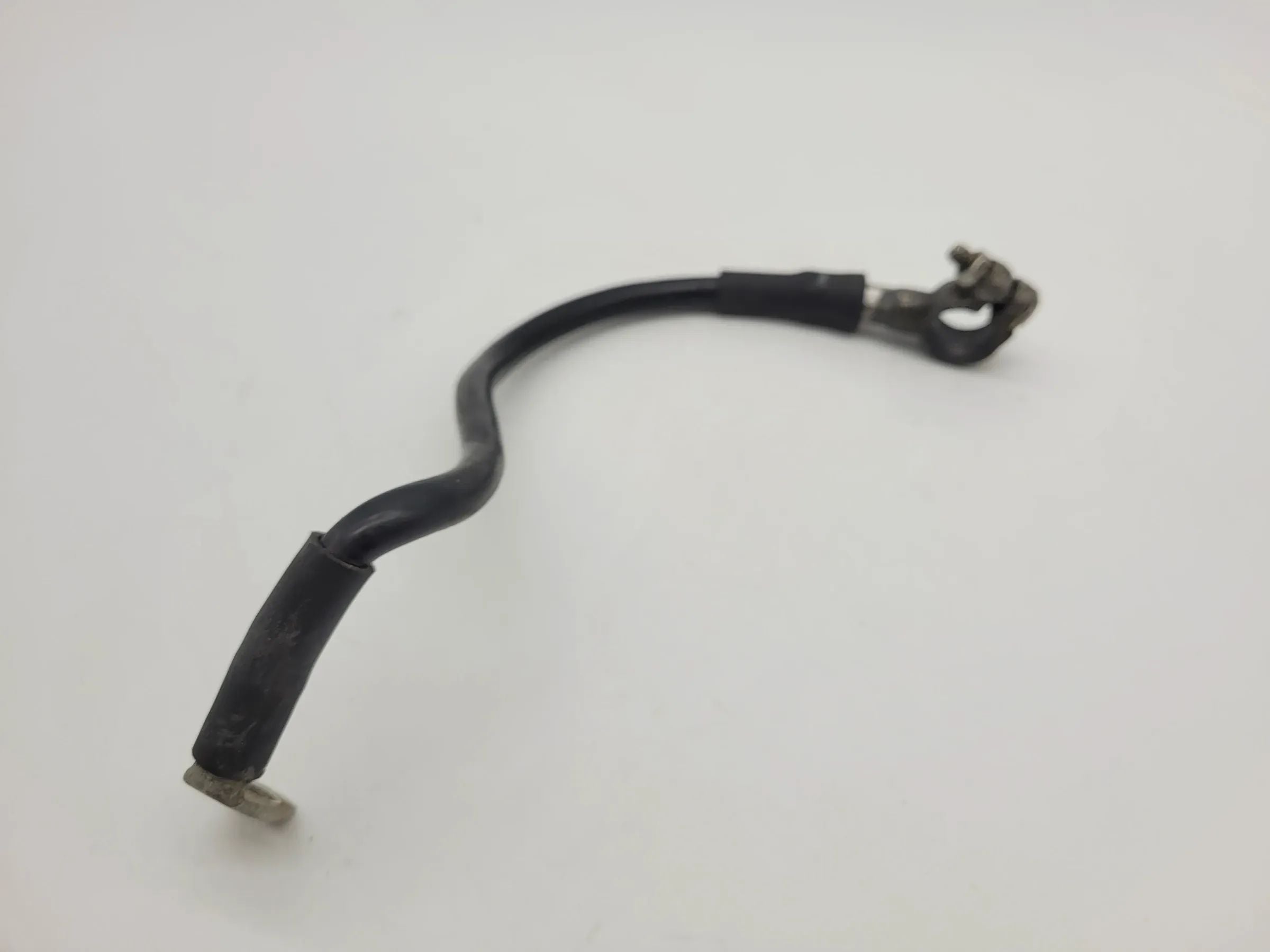Original Audi A6 (4B2/4B4) Masseleitung Batterie Leitung Kabel 8D1971235