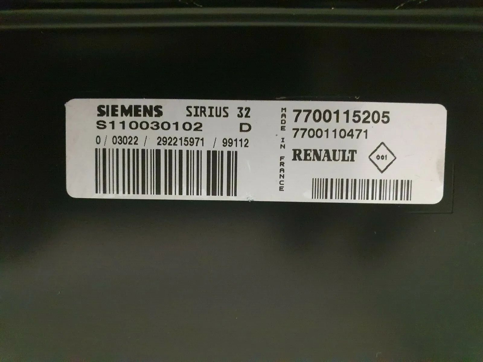 Boîtier électronique d'origine calculateur moteur 7700115205 Renault Twingo 1.2 C06 Mod. 99
