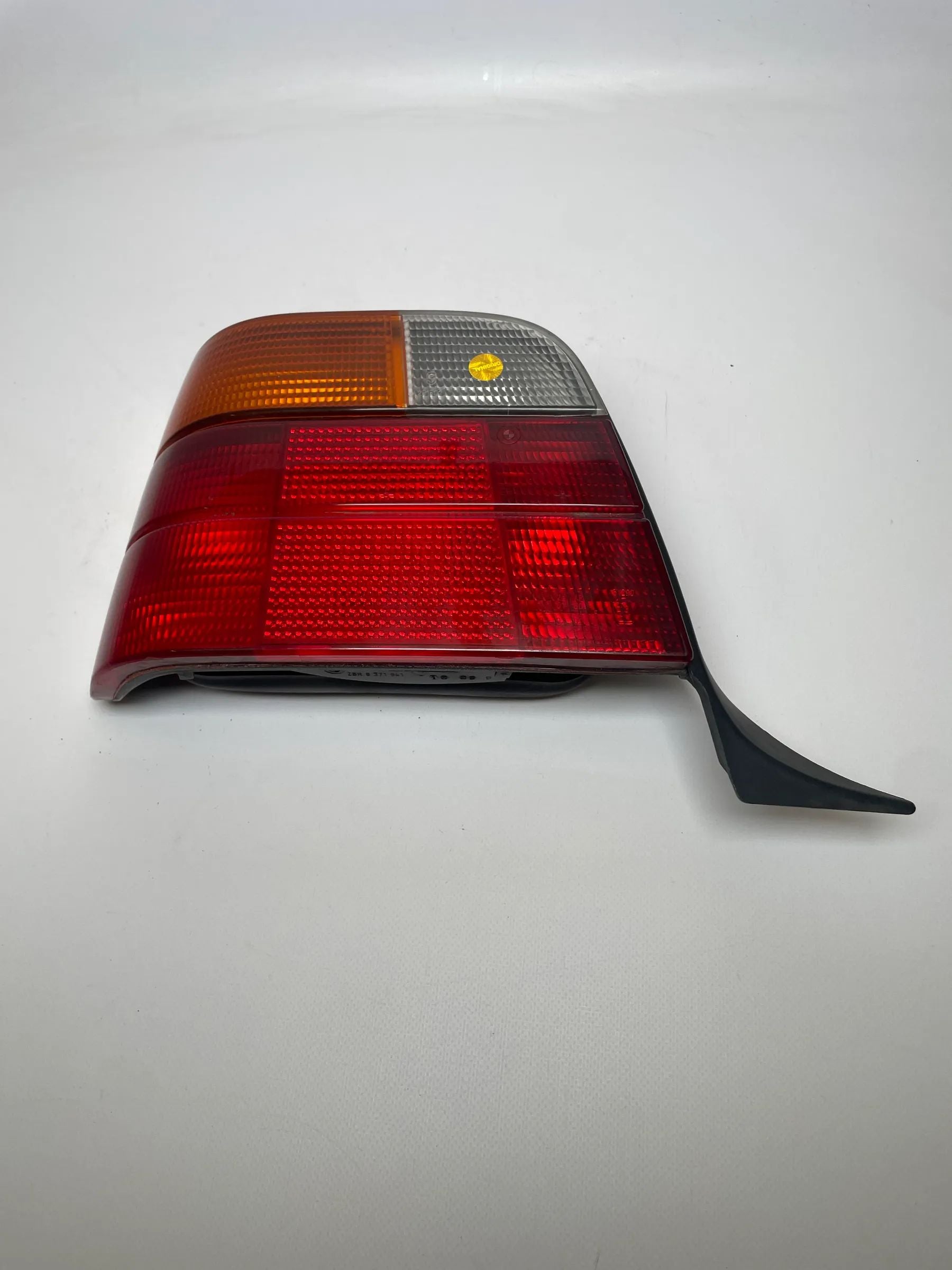 Original BMW 3er Touring E36 Rückleuchte Links 8371933